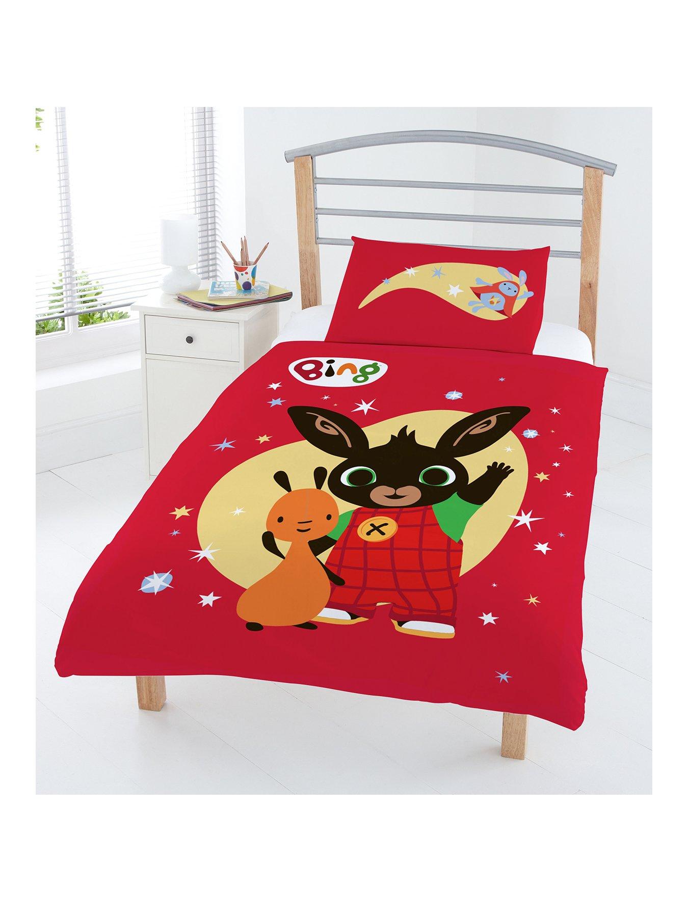 http://media.littlewoodsireland.ie/i/littlewoodsireland/KDQD6_SQ1_0000000099_N_A_SLf/bing-bunny-toddler-duvet-cover-set.jpg?$266x354_standard$&$roundel_lwireland$&p1_img=new_yellow_round
