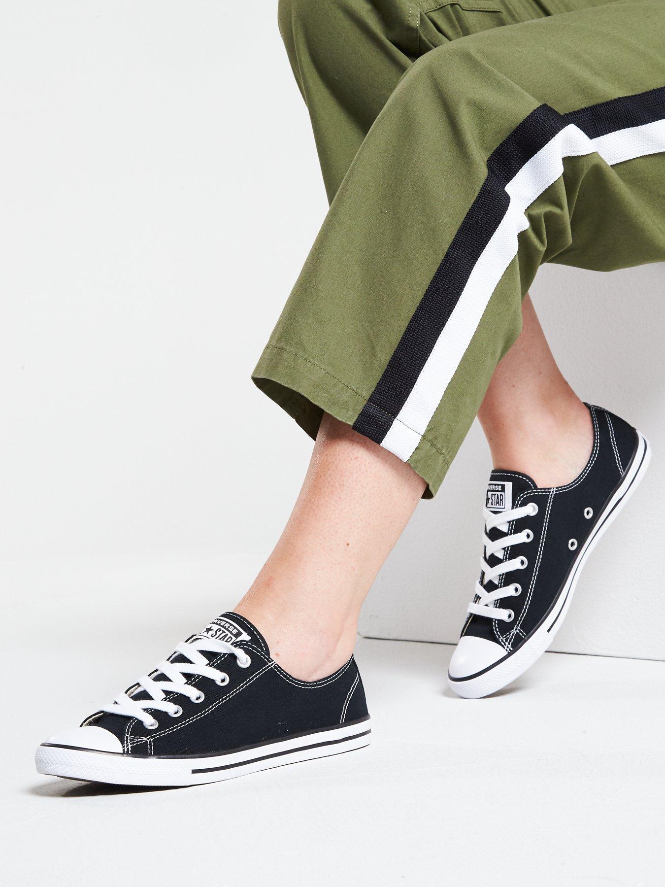 chuck taylor dainty vs fancy