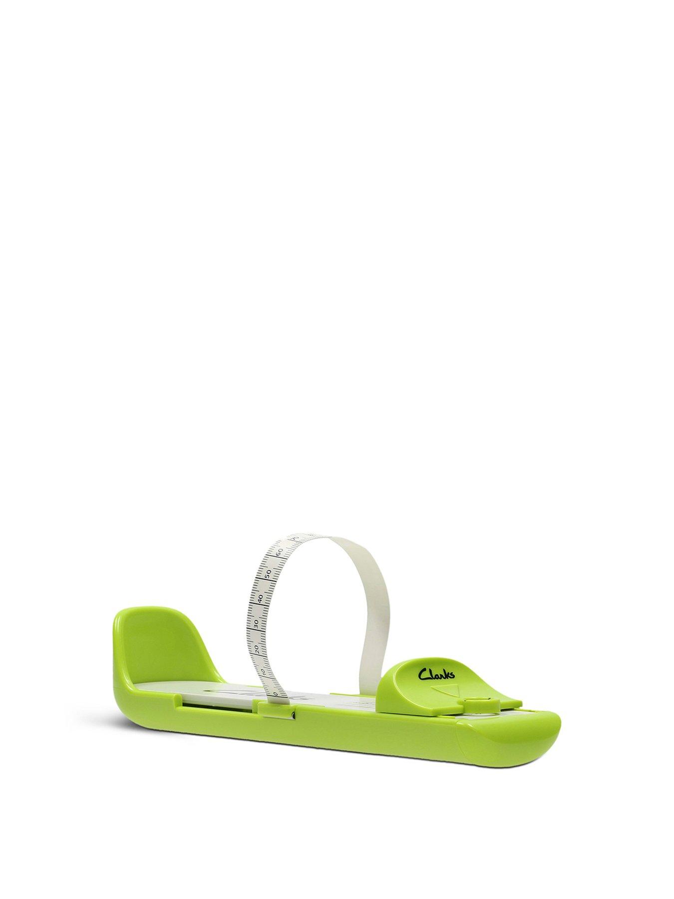 clarks baby sandals