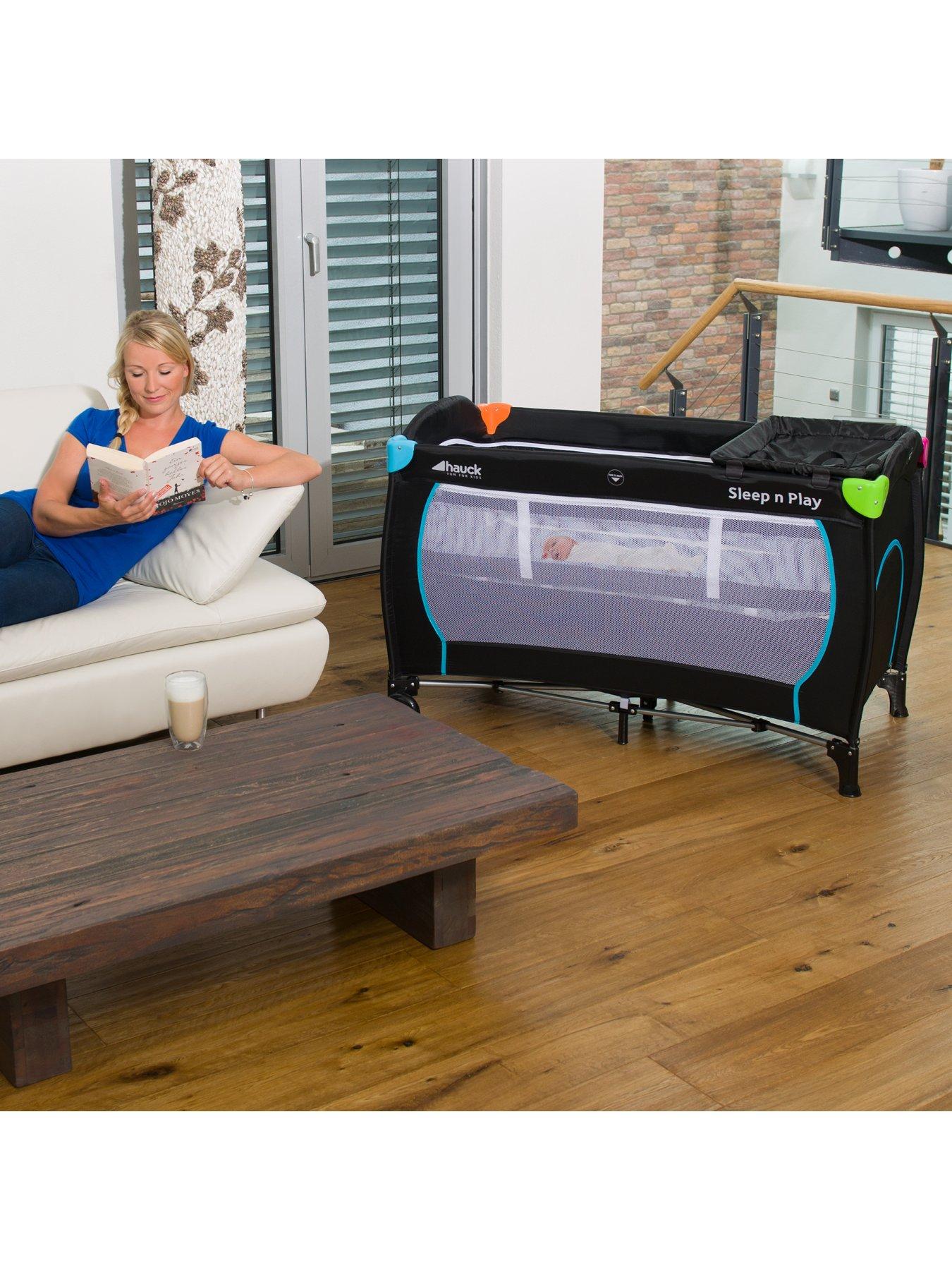 hauck sleep and play centre