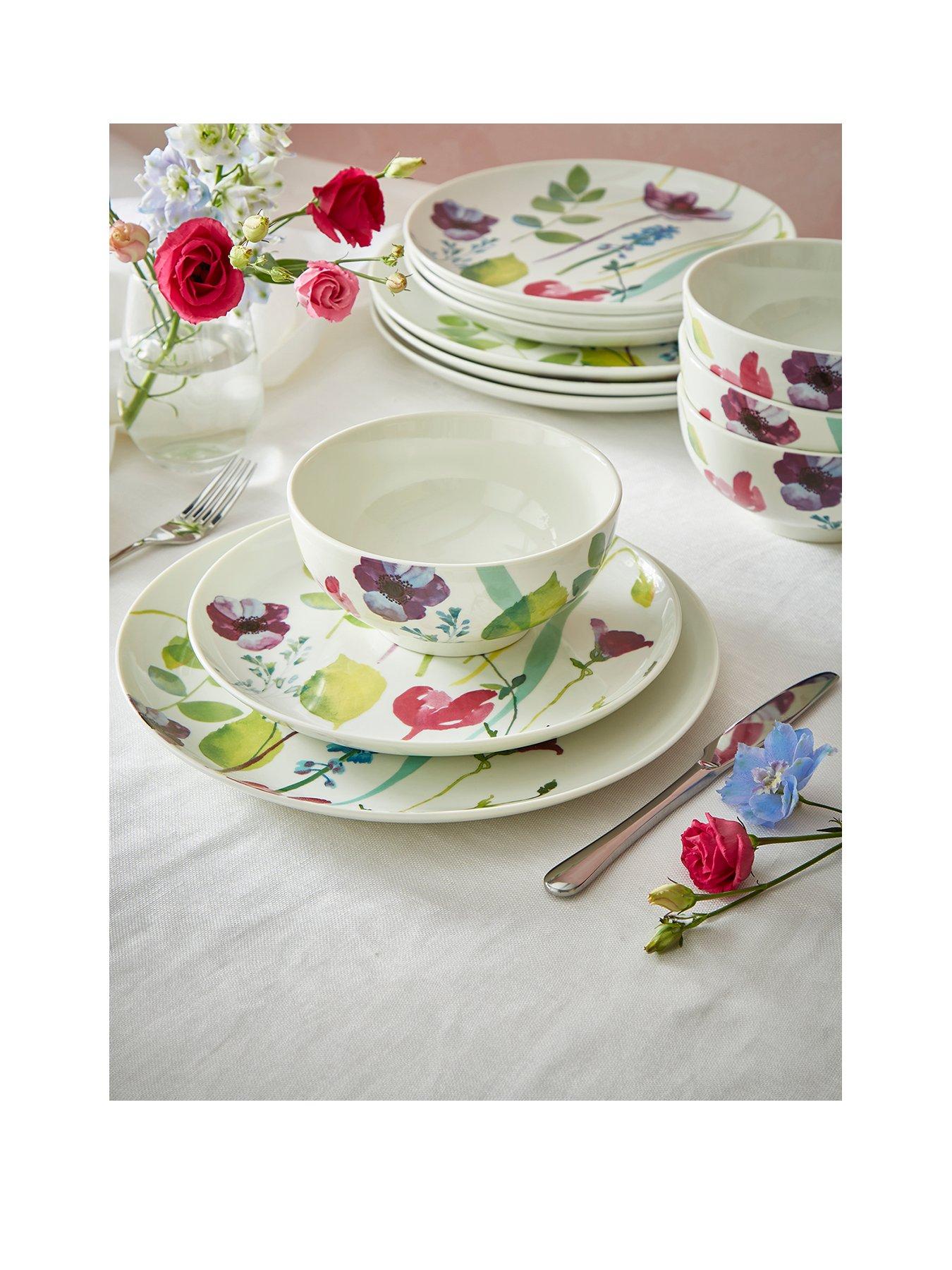 beautiful dinner set