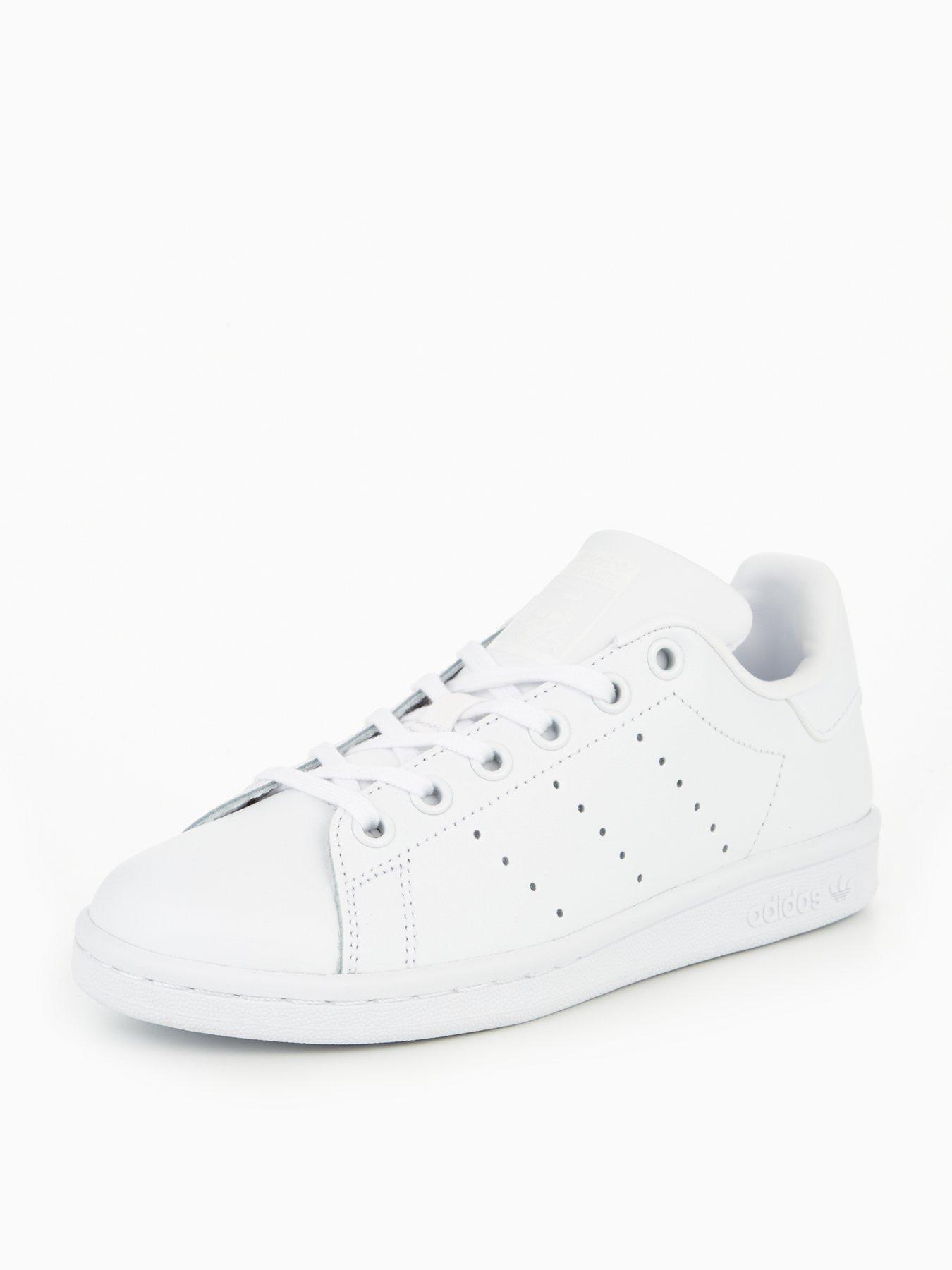 white stan smith junior