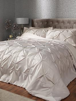 luxe-collection-florencenbspbedspread-and-pillow-sham-set