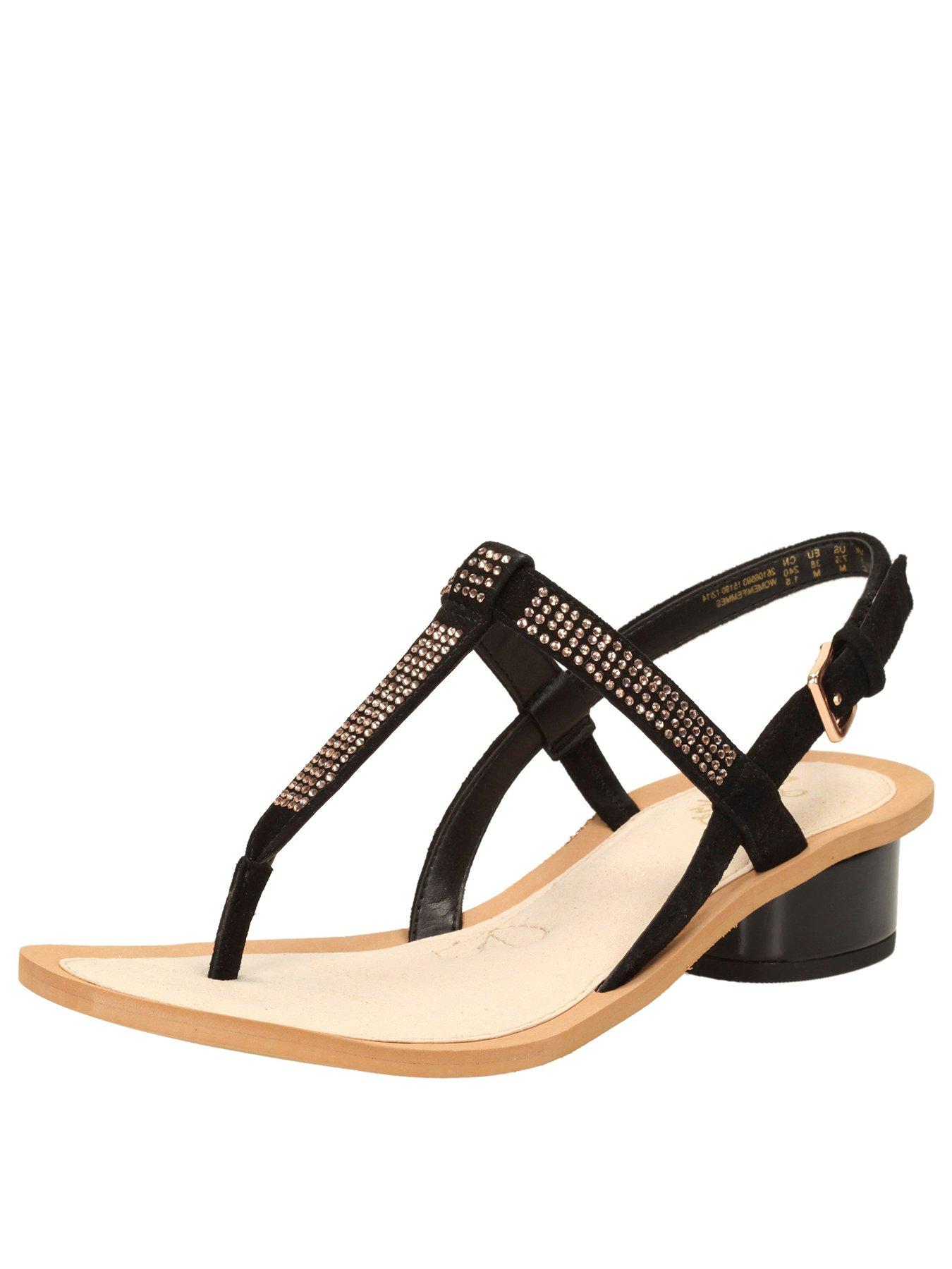 clarks low heel sandals