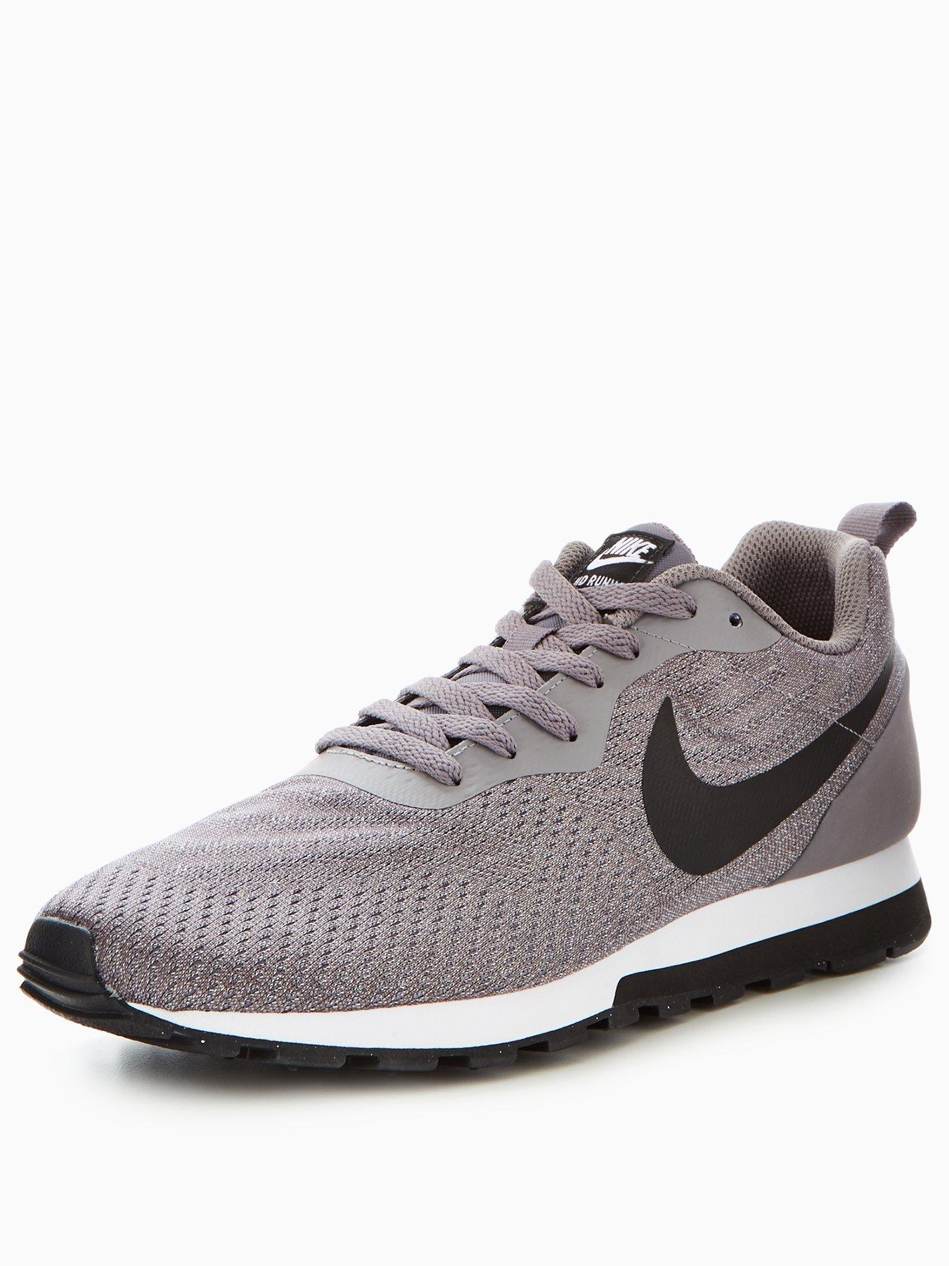 nike md runner 2 engineered mesh ladies trainers