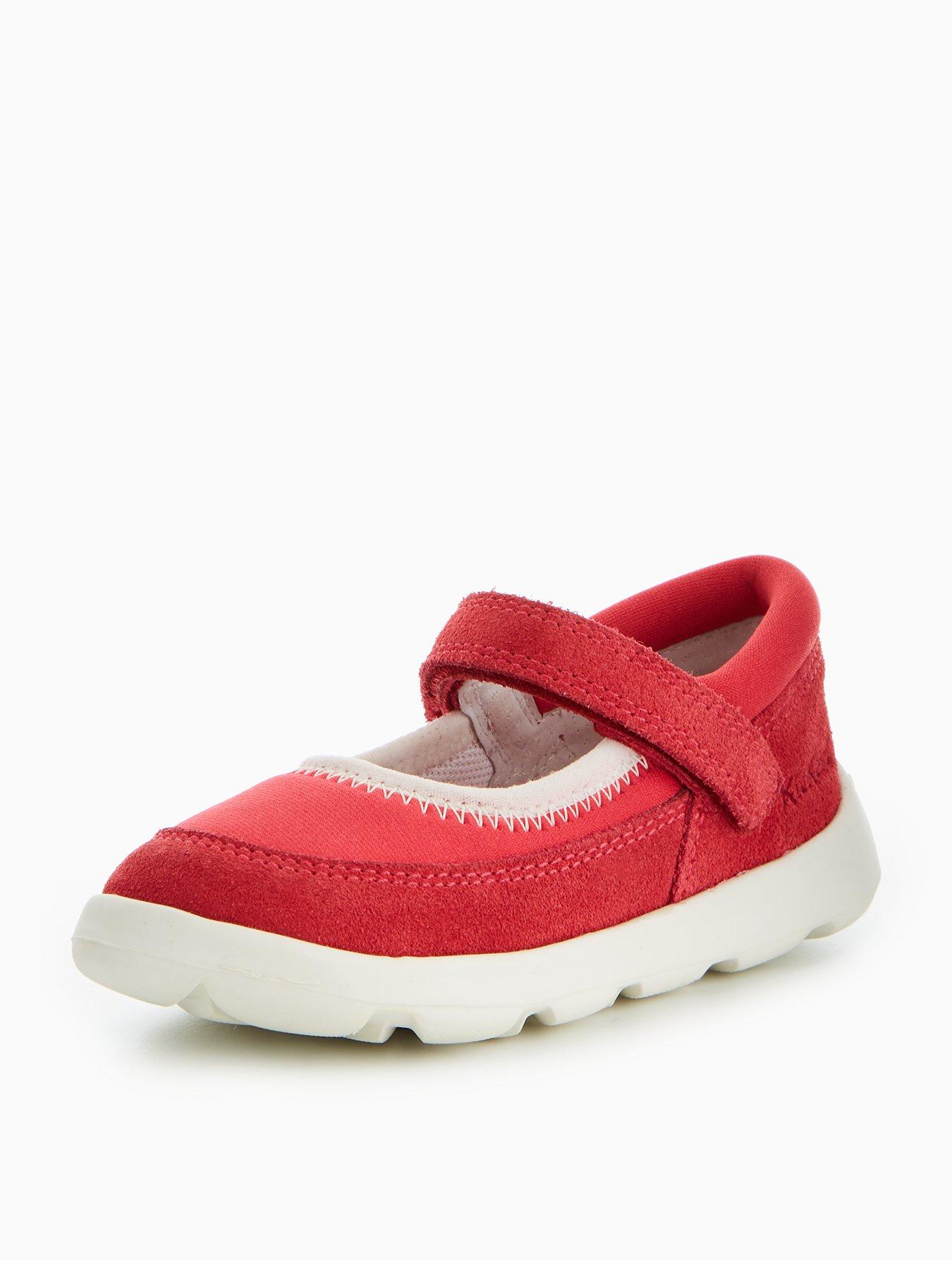 baby pink kickers size 5