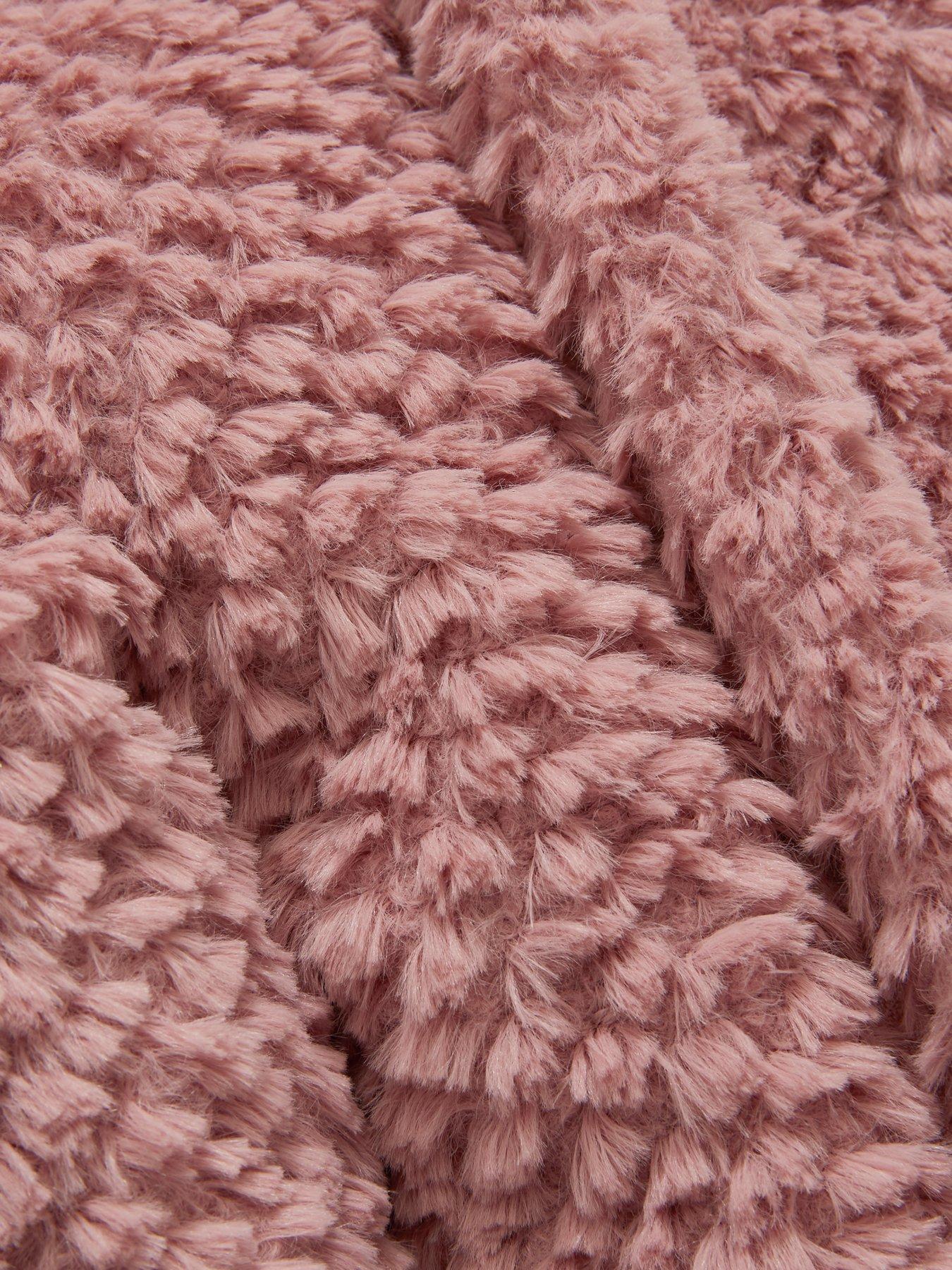Neon Pink Furry Hood Roblox - ℰℑℏℰℜ faux fur winter furry hood hat roblox