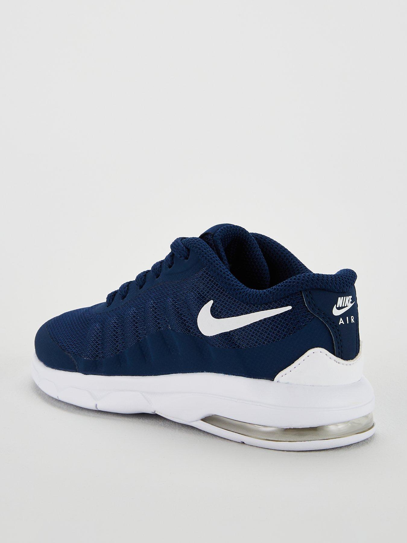 navy nike trainers