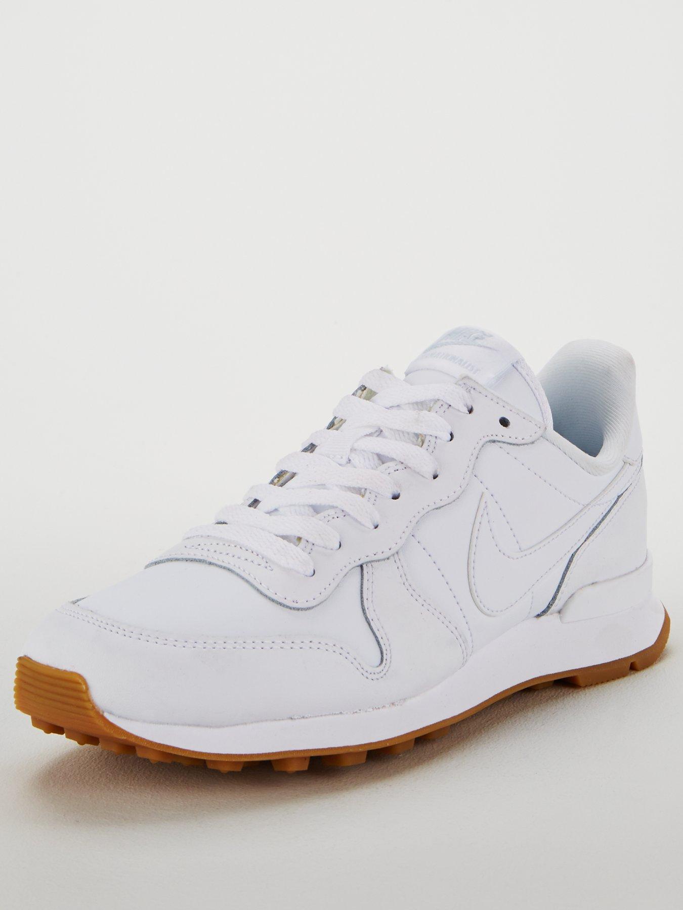 nike internationalist trainers sale