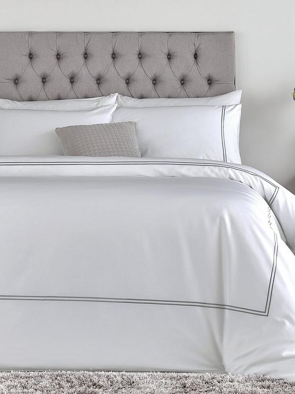Hotel Collection Luxury 400 Thread Count Stitch Border Soft Touch