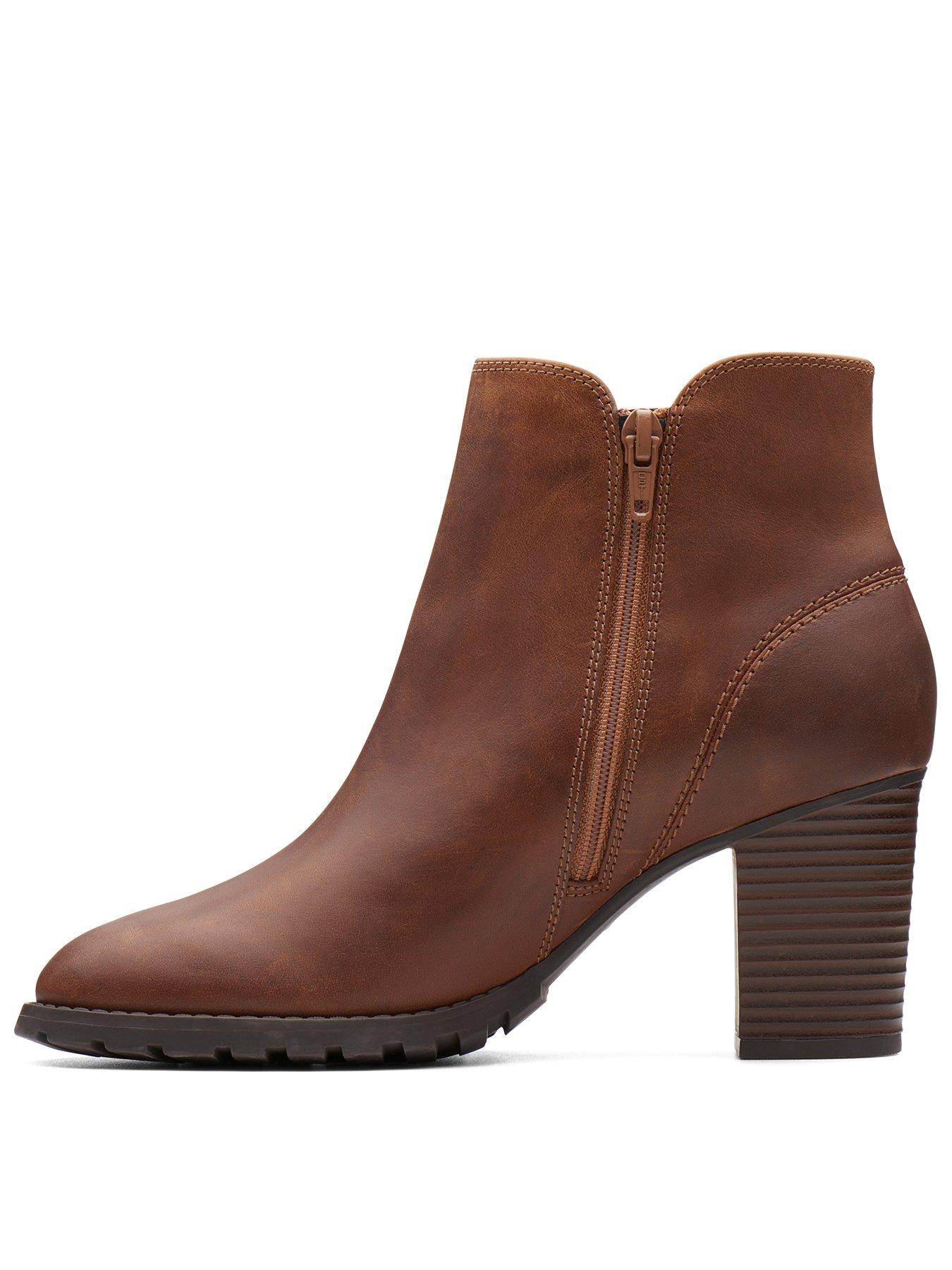 clarks verona trish ankle bootie