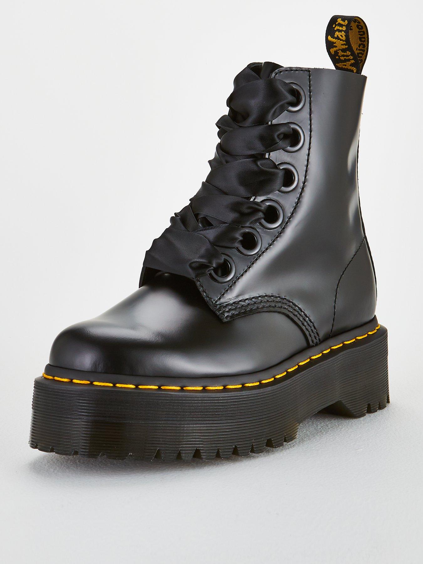 dr martens molly black