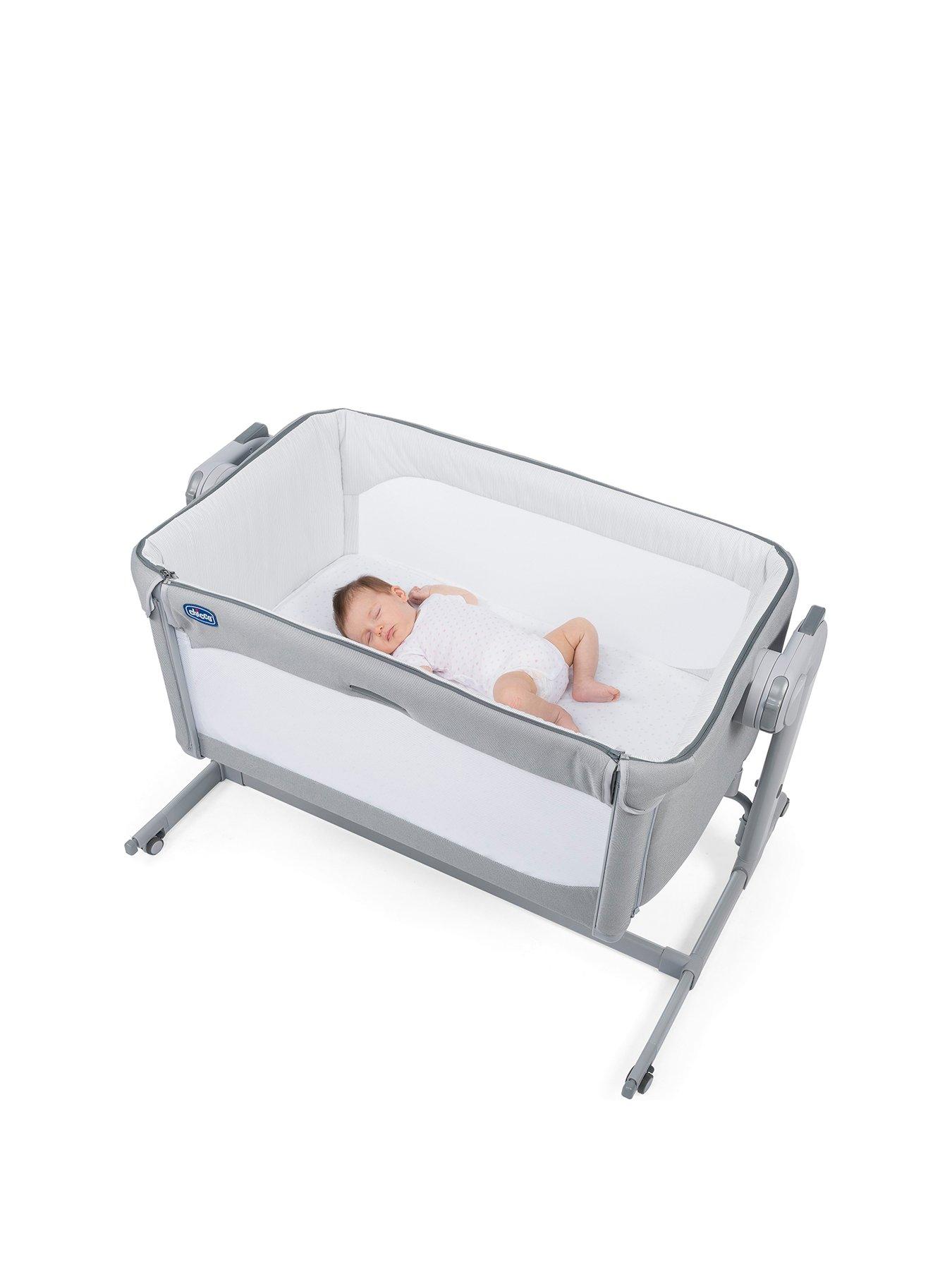 chicco next to me magic crib grey
