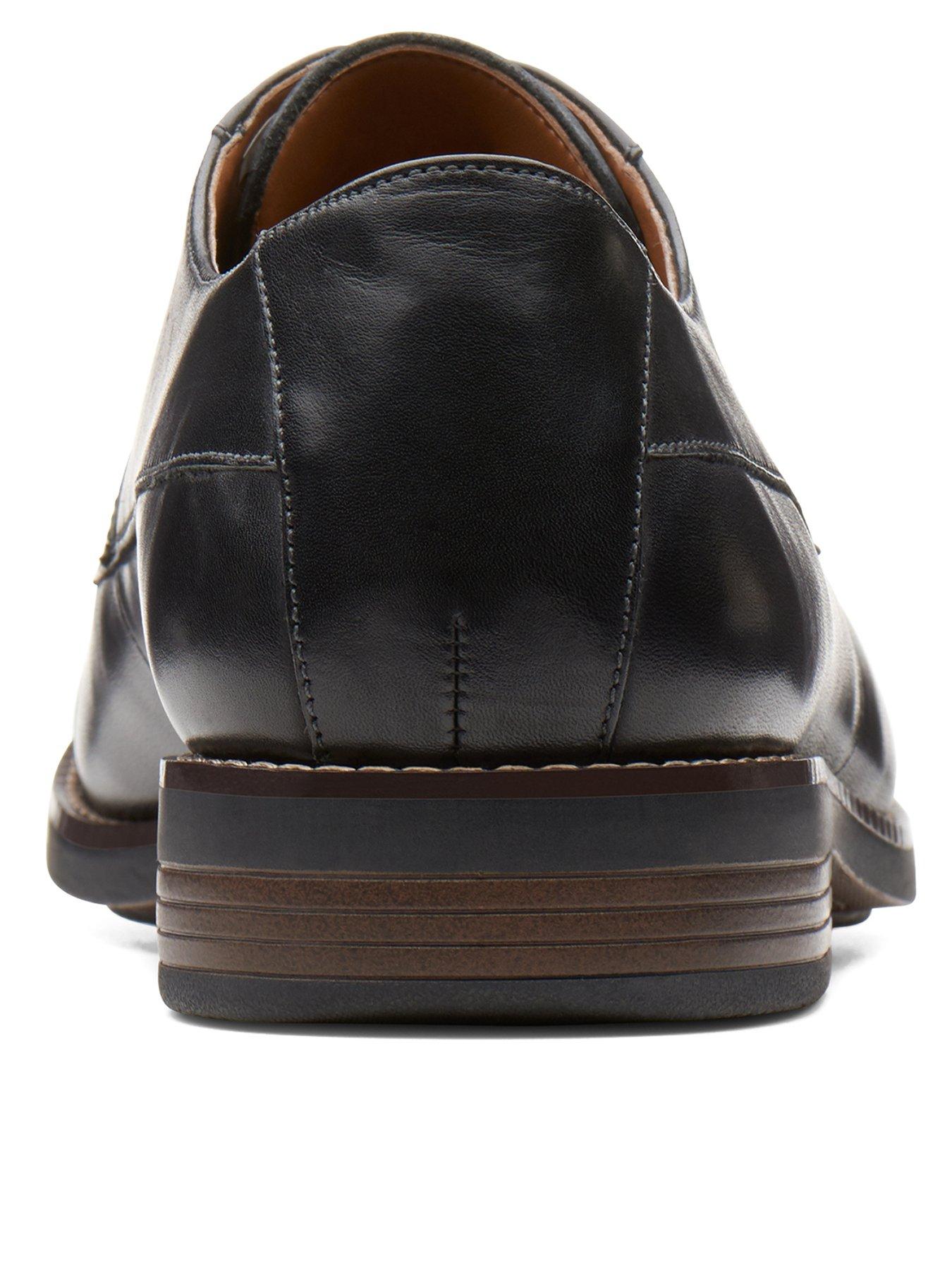 becken cap clarks