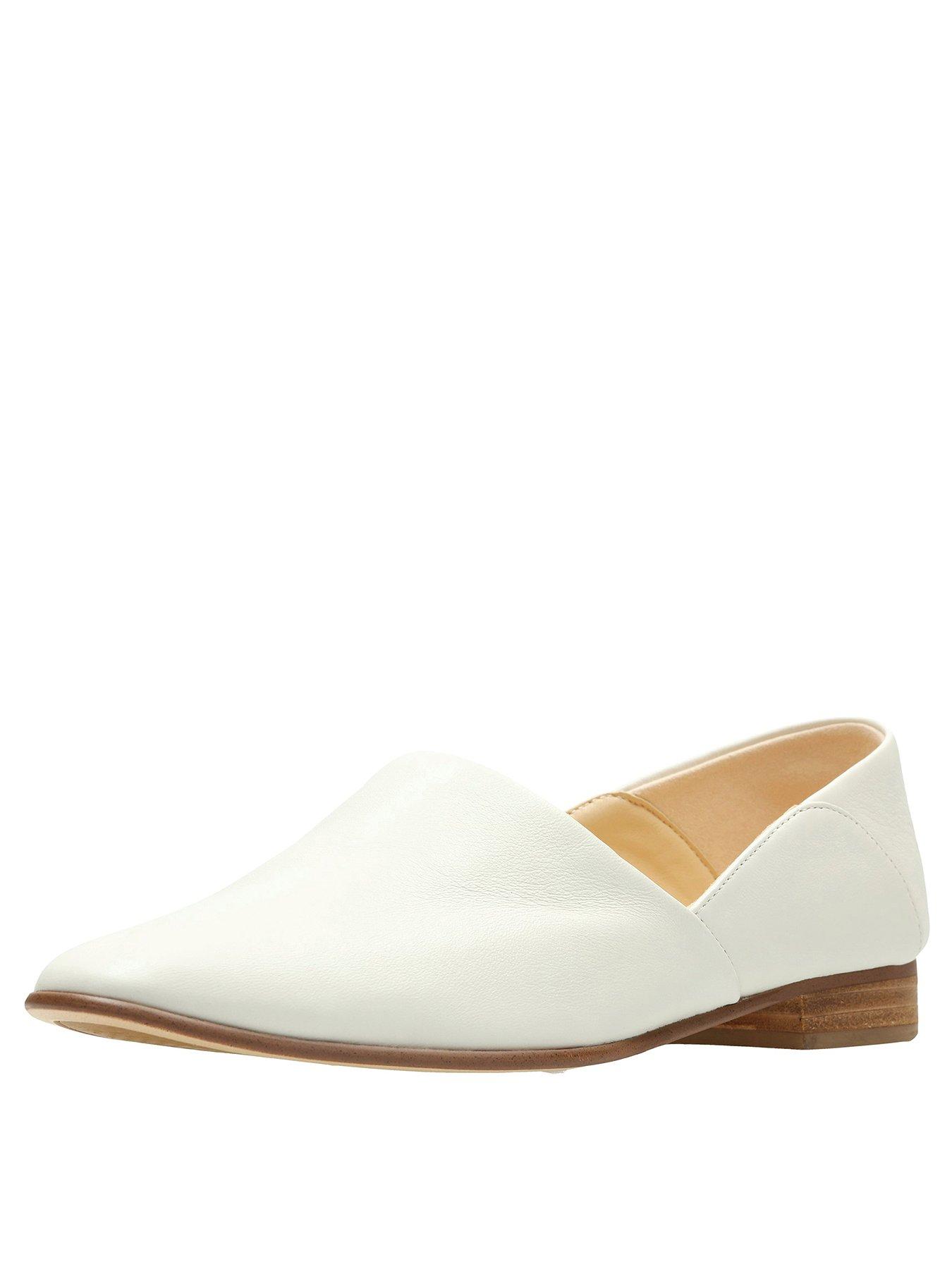 clarks pure tone white