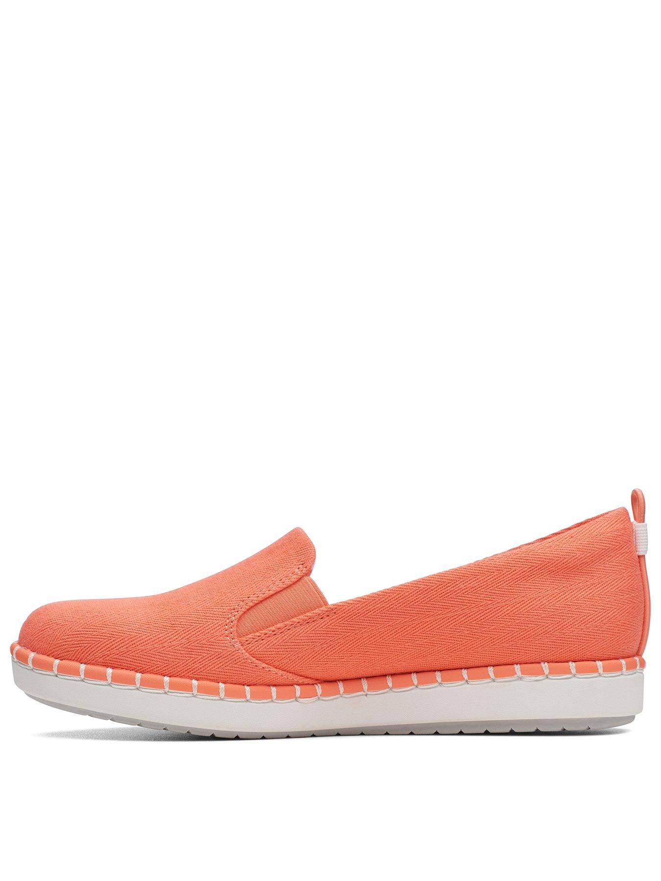 clarks cloudsteppers espadrille