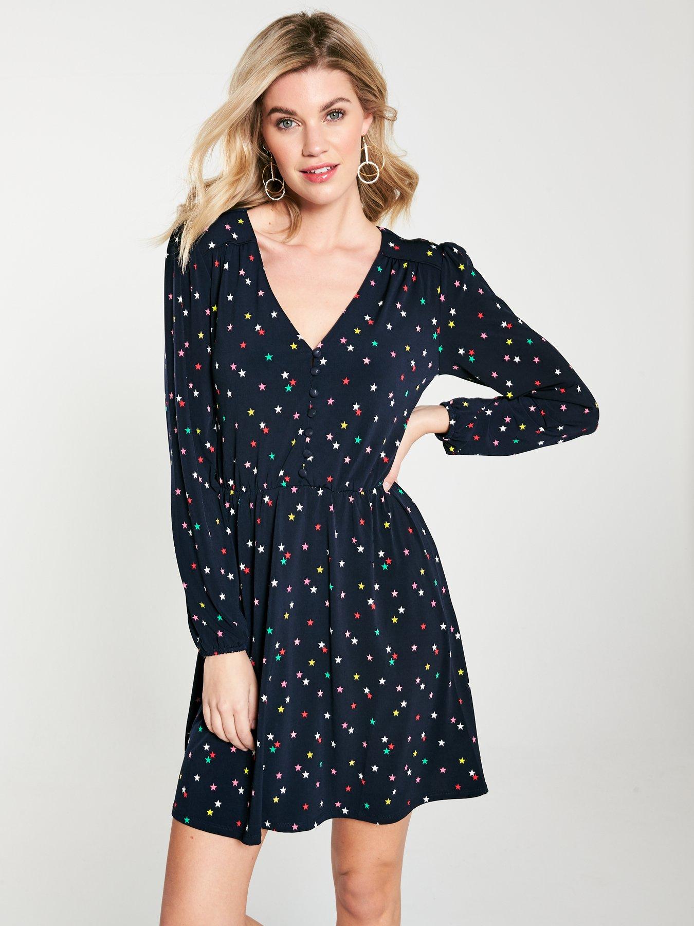 oasis star button dress