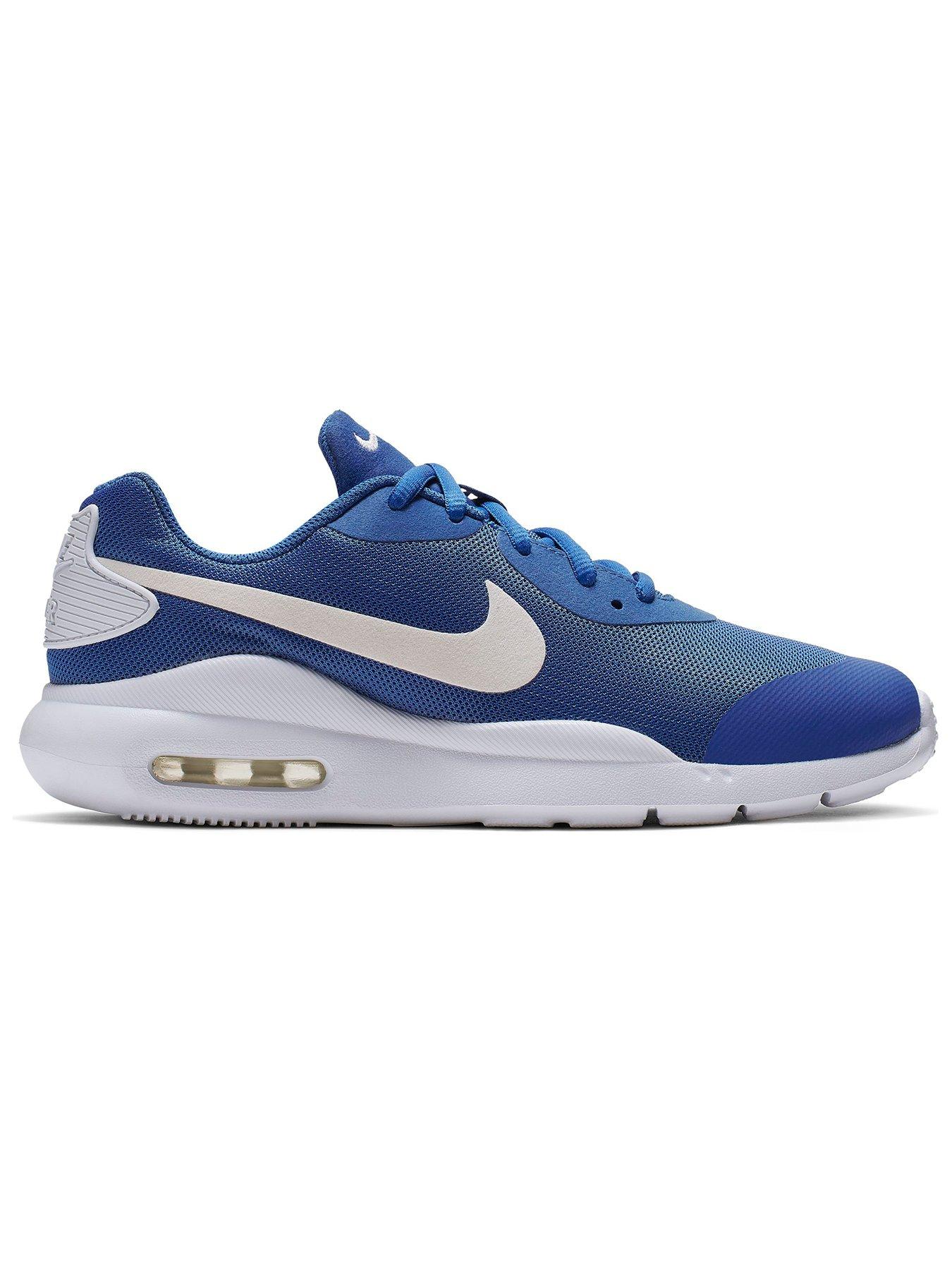 air max oketo junior trainers