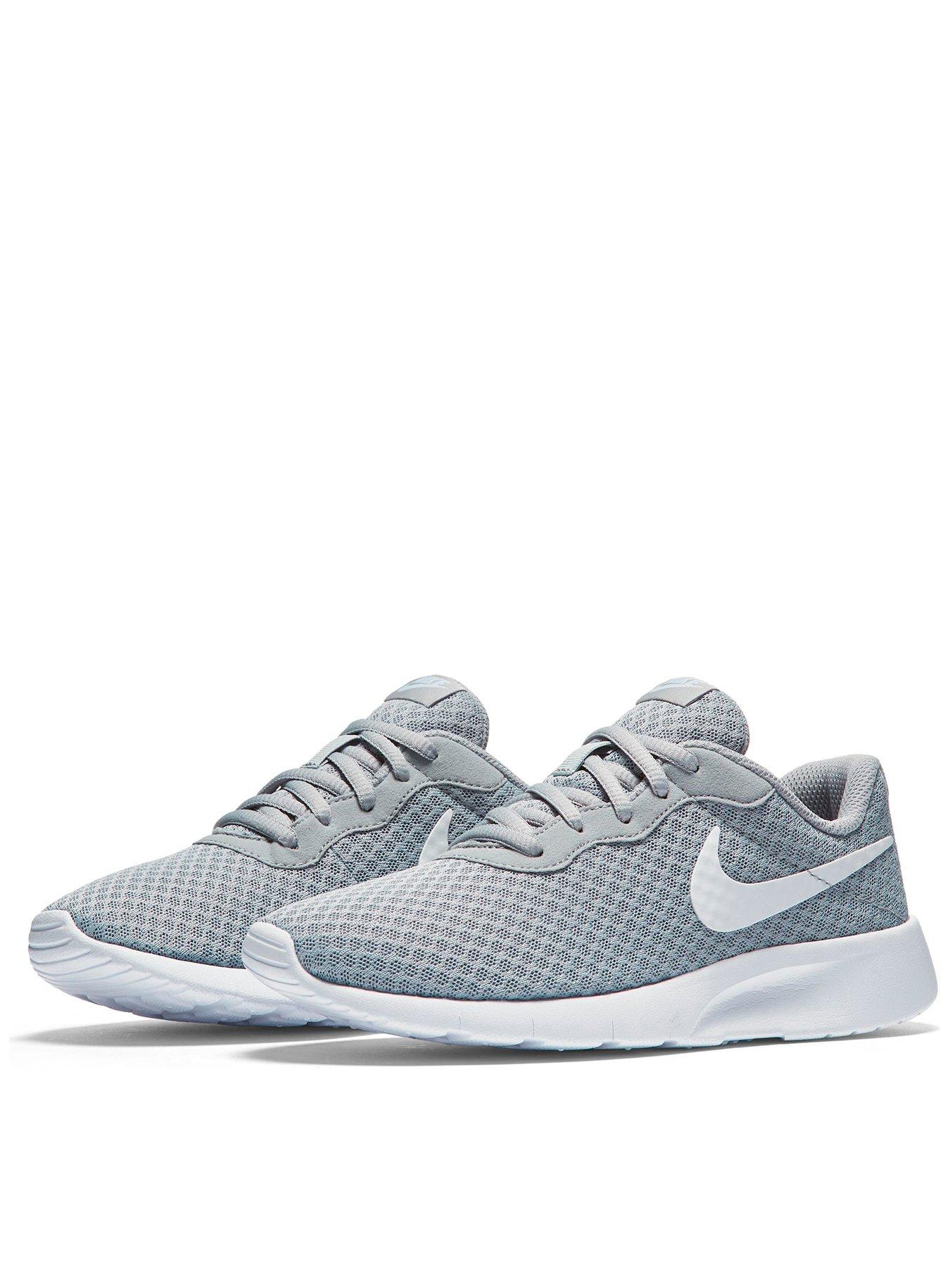 nike tanjun junior white
