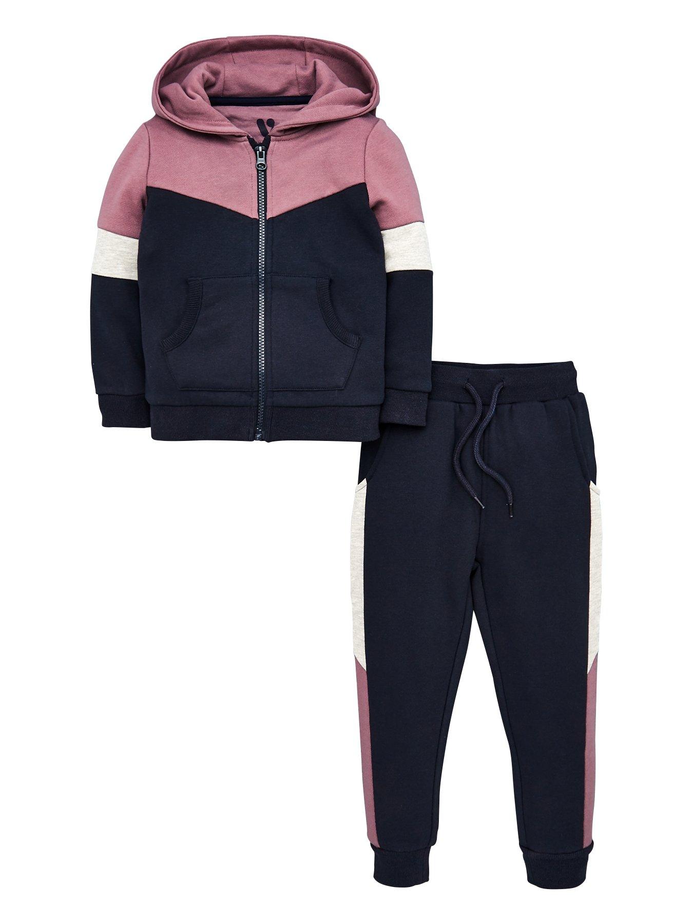 very tracksuit