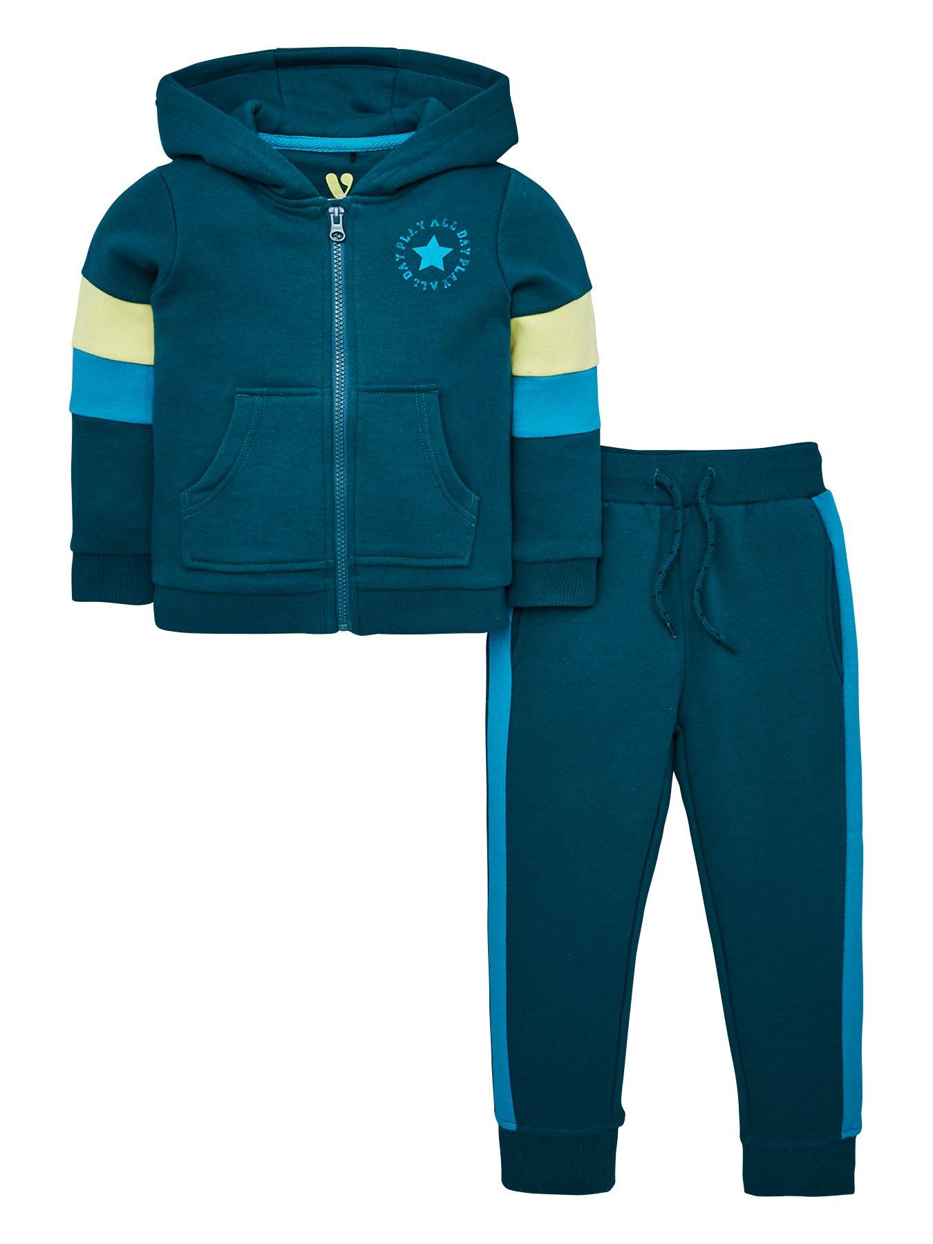 very tracksuit