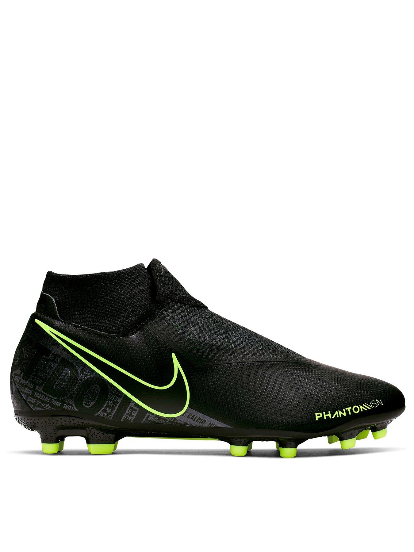 black phantoms football boots