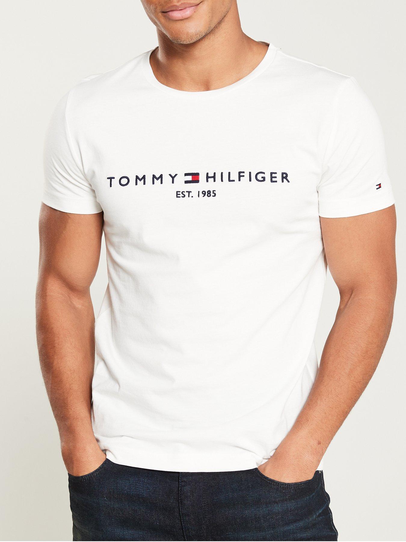 white tommy hilfiger tshirt