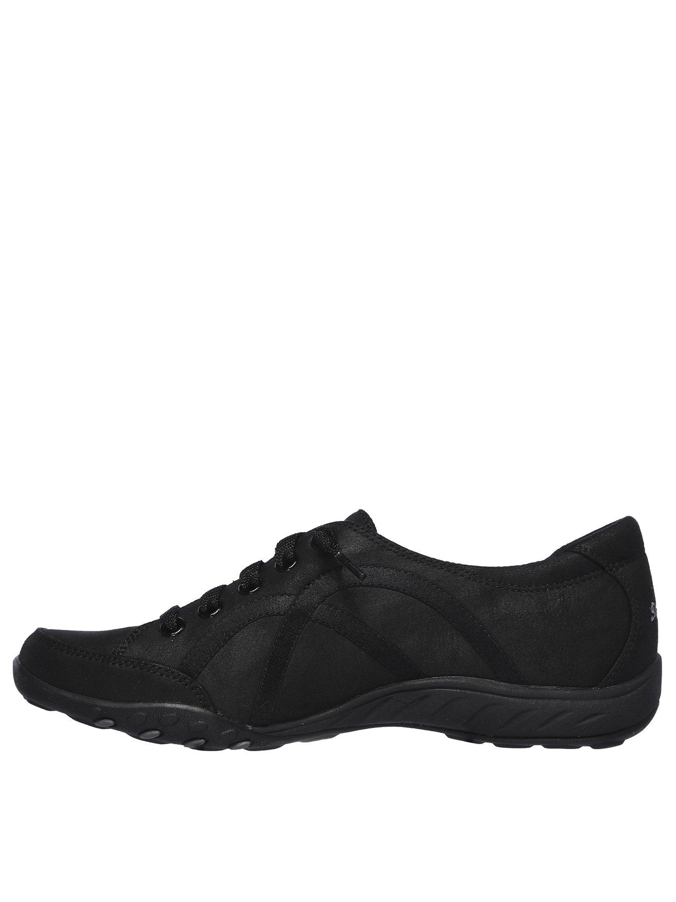 skechers breathe easy well read trainers