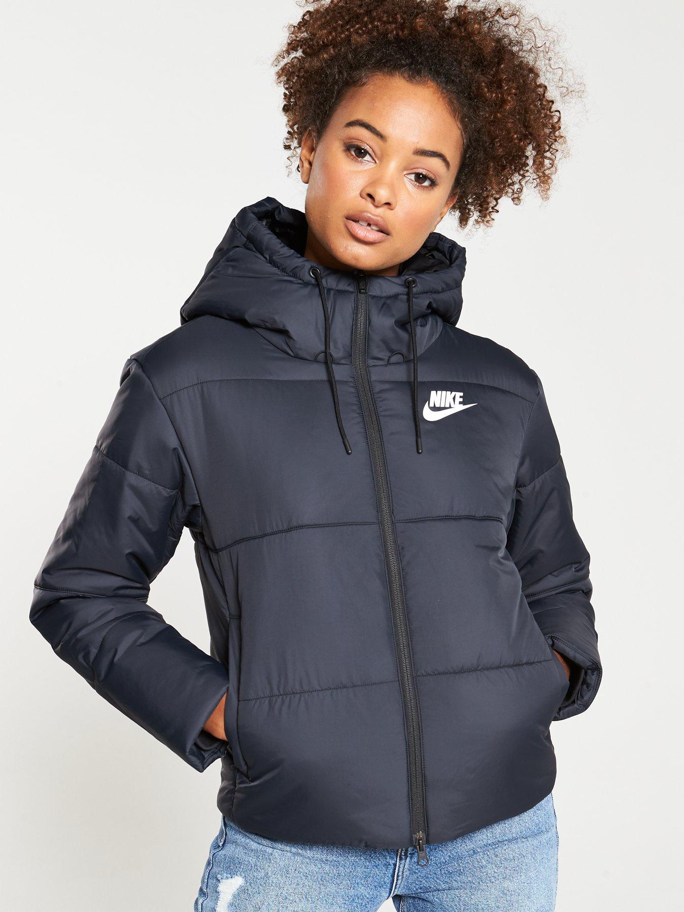 nike padded hooded jacket