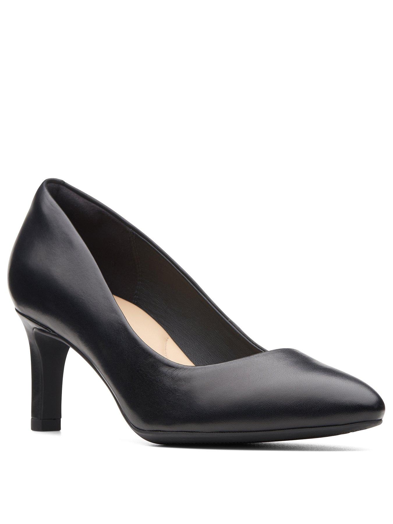 clarks wide fit black court shoes