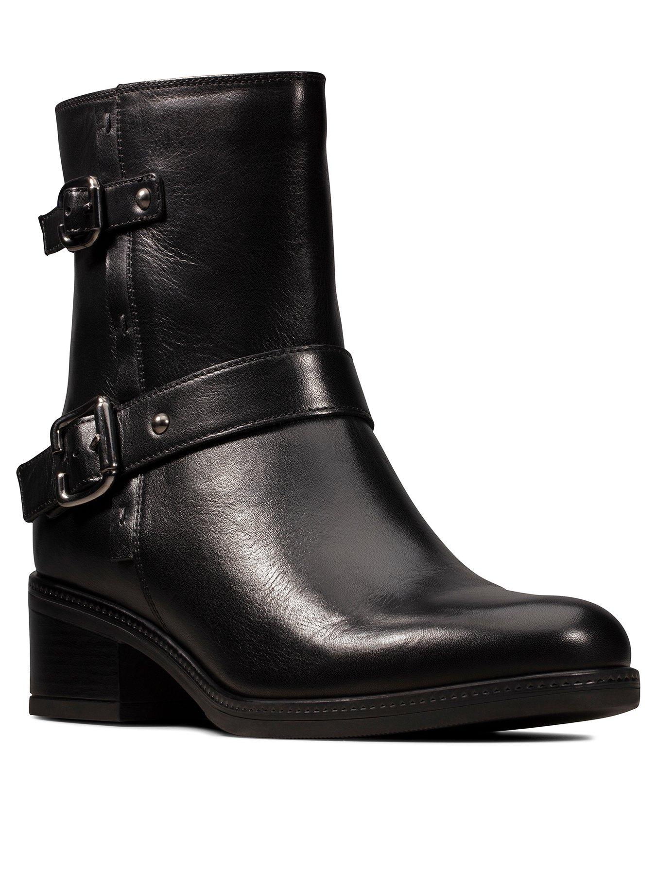 clarks shoes clearance sale