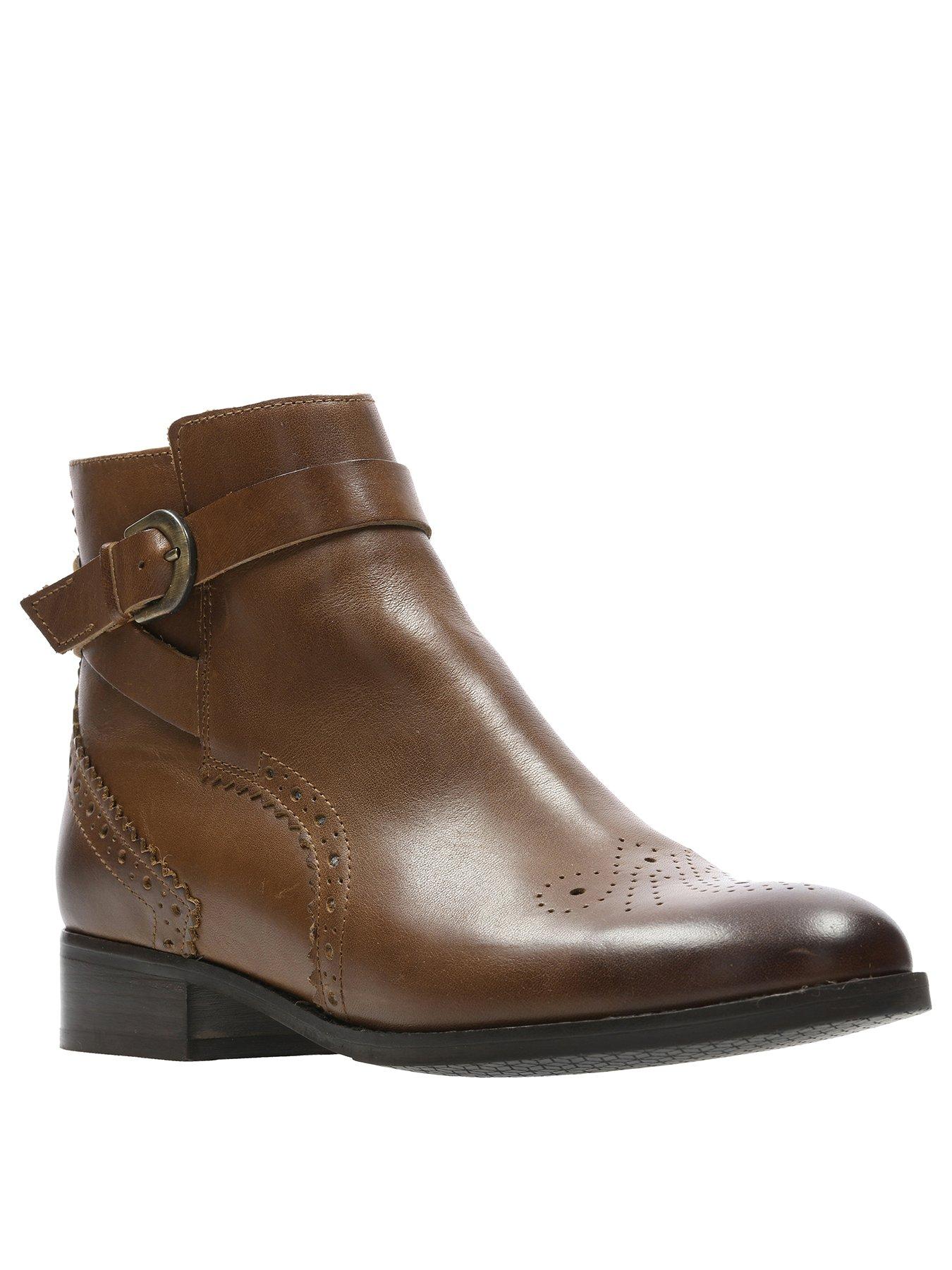 clarks netley freya boot