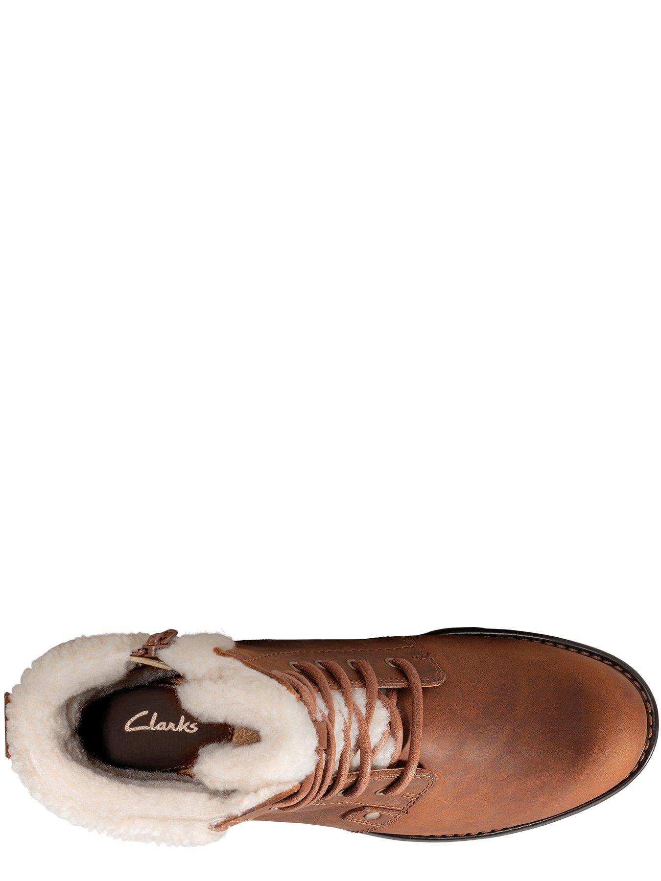 clarks orinoco dusk boot