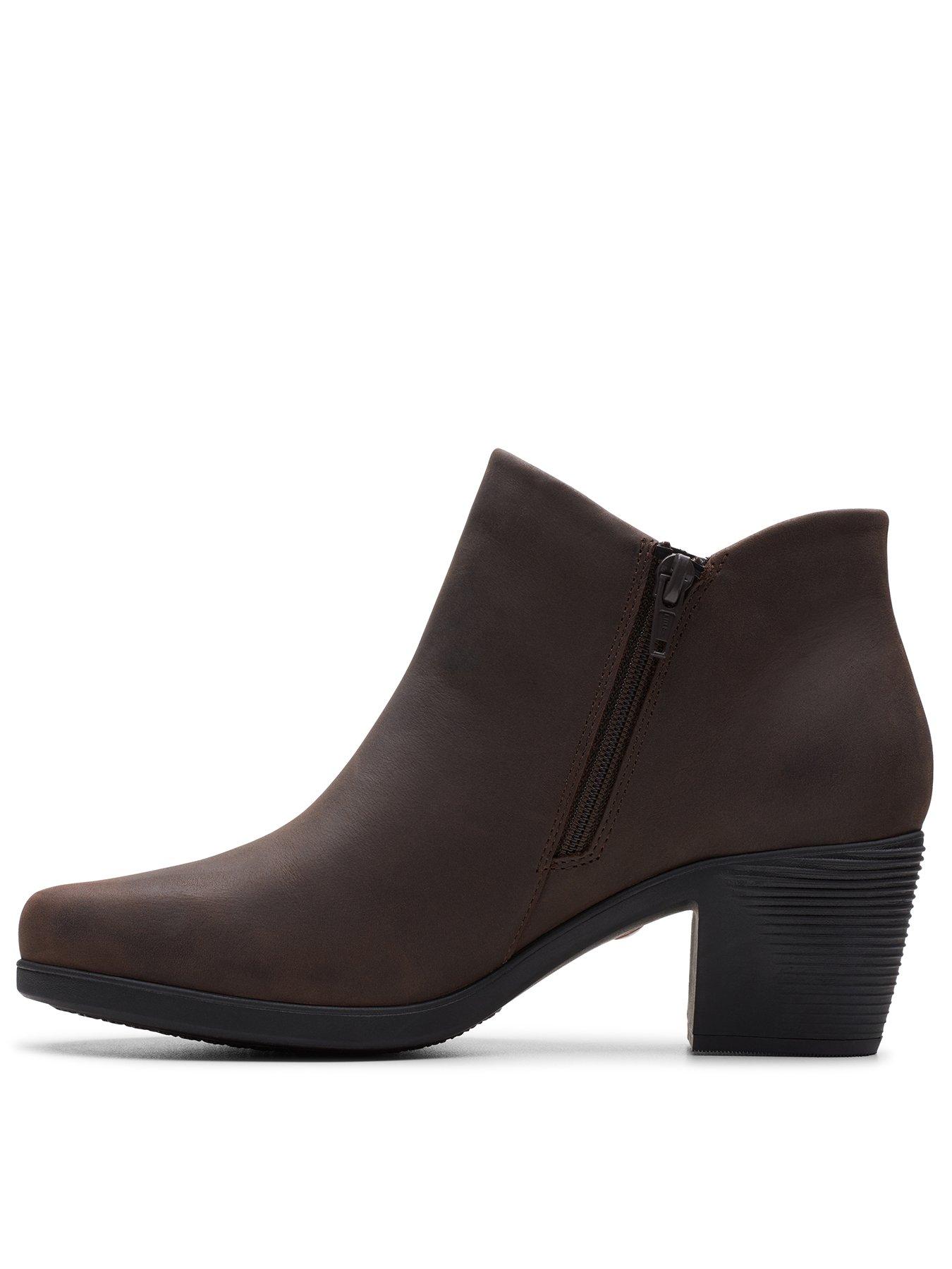 clarks un lindel zip