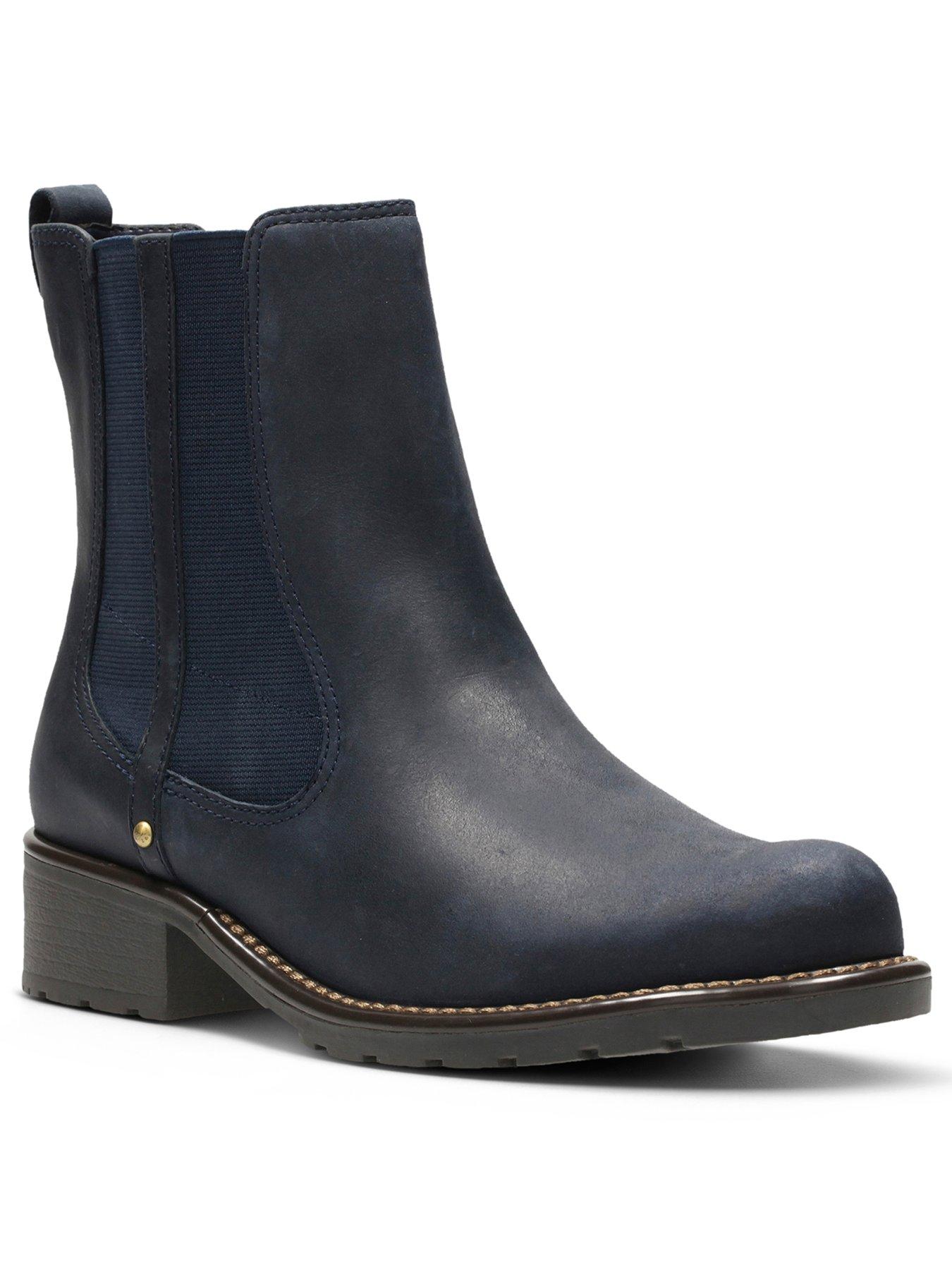 clarks navy chelsea boots