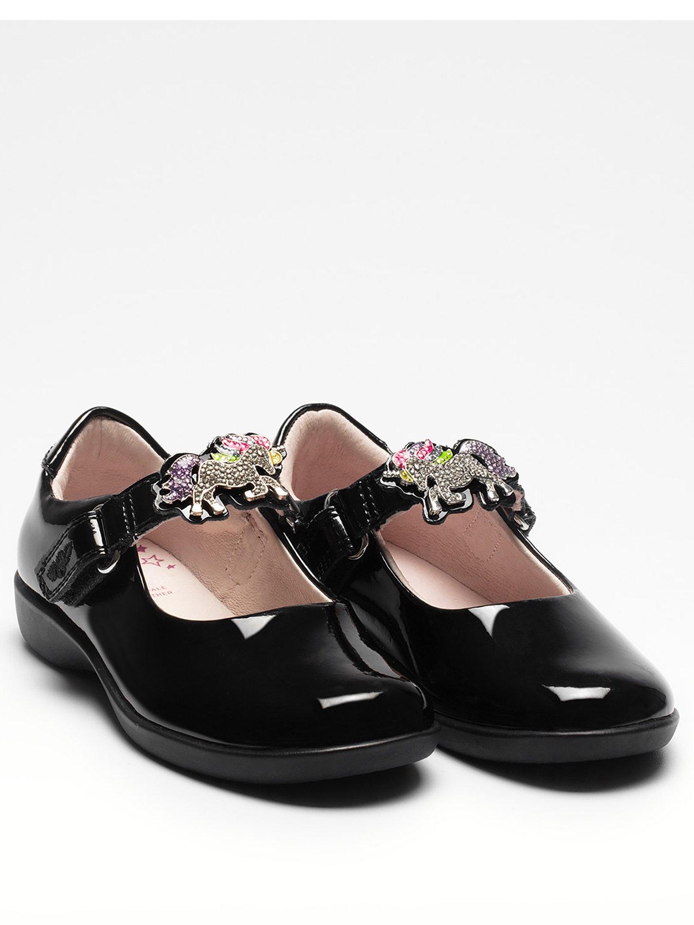 girls patent shoes