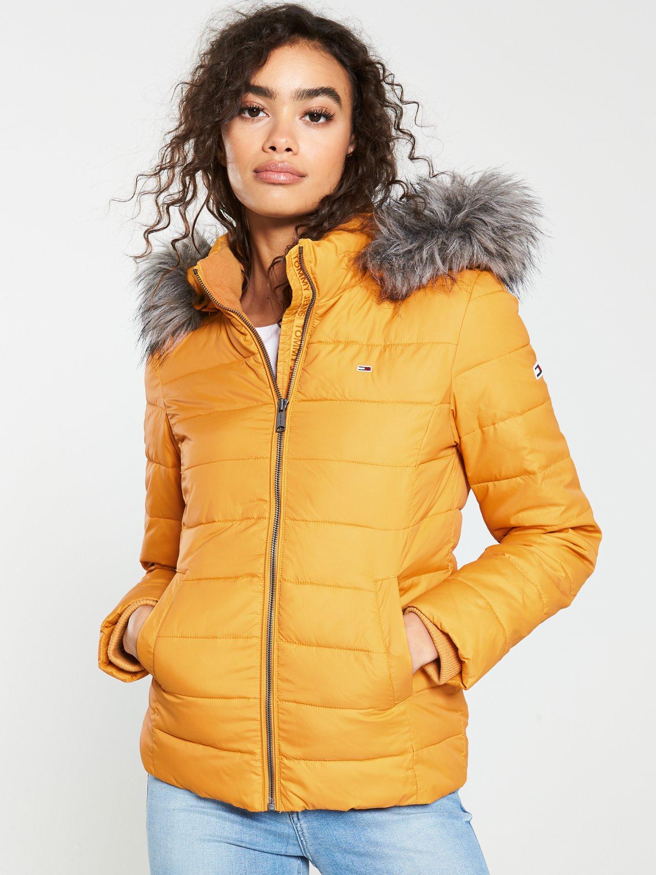 essential hooded down jacket