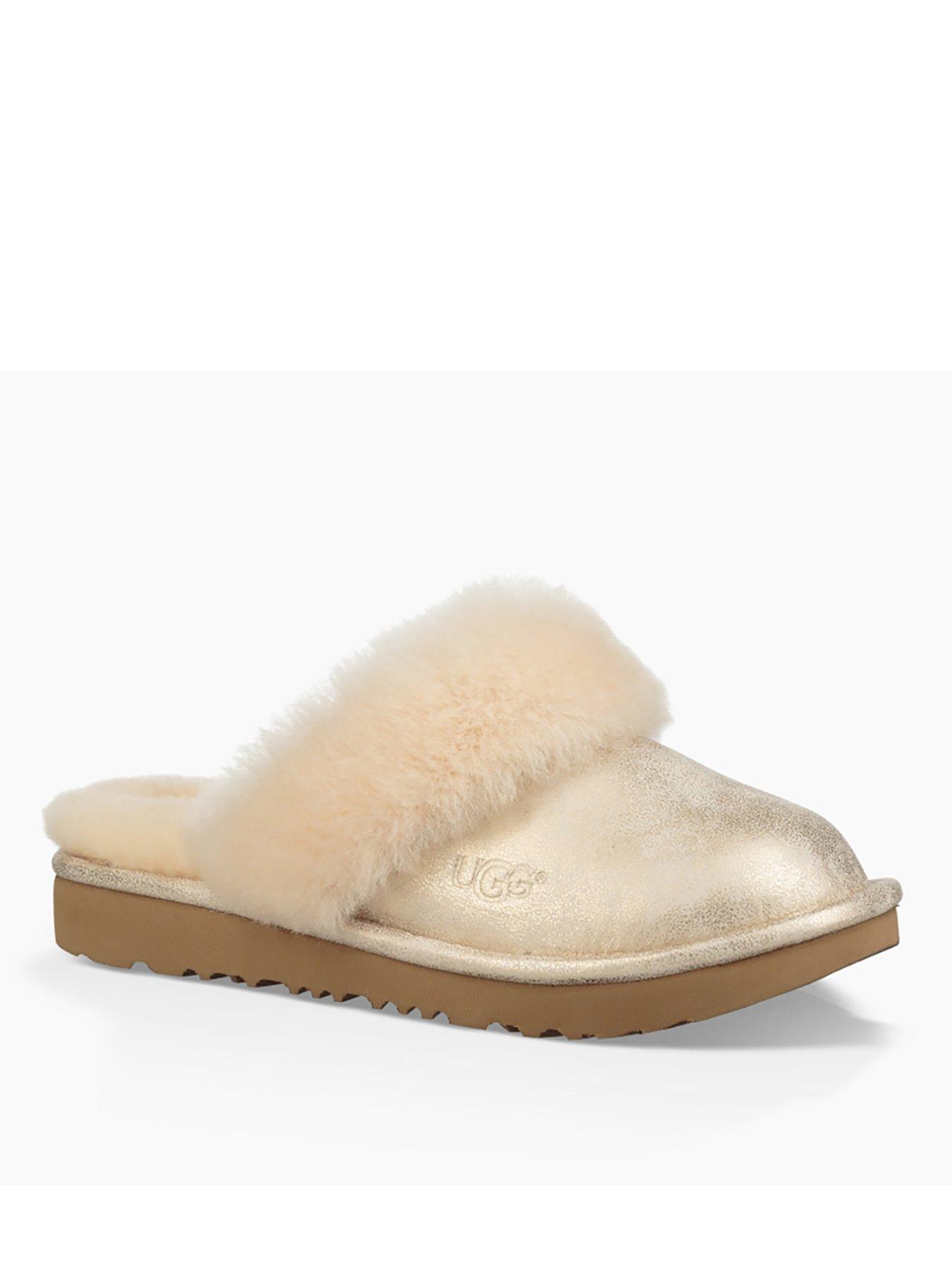 ugg black friday 218 slippers