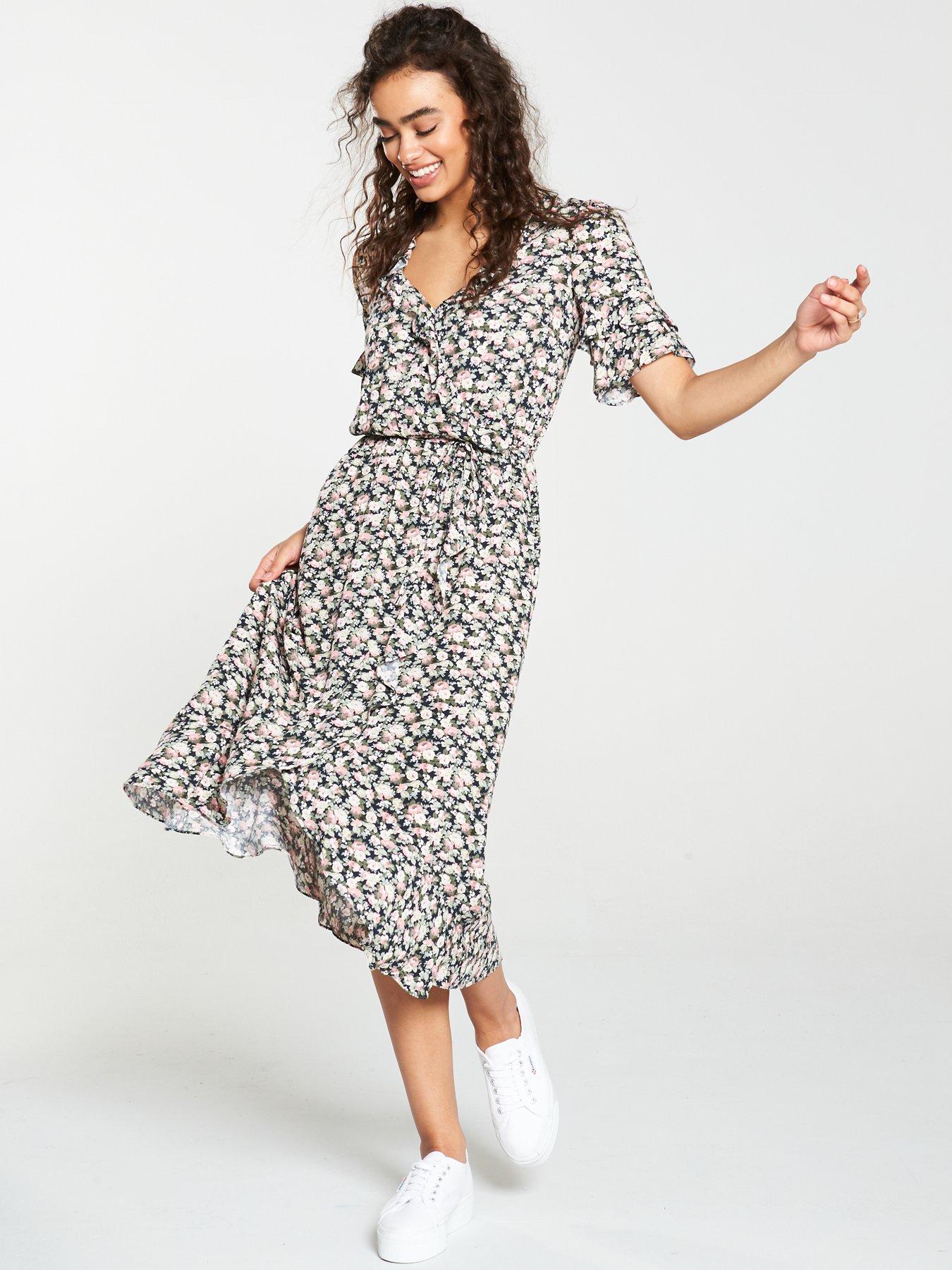 oasis crushed ditsy midi dress