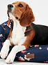 joules-joules-floral-collection-square-dog-bed-navyoutfit