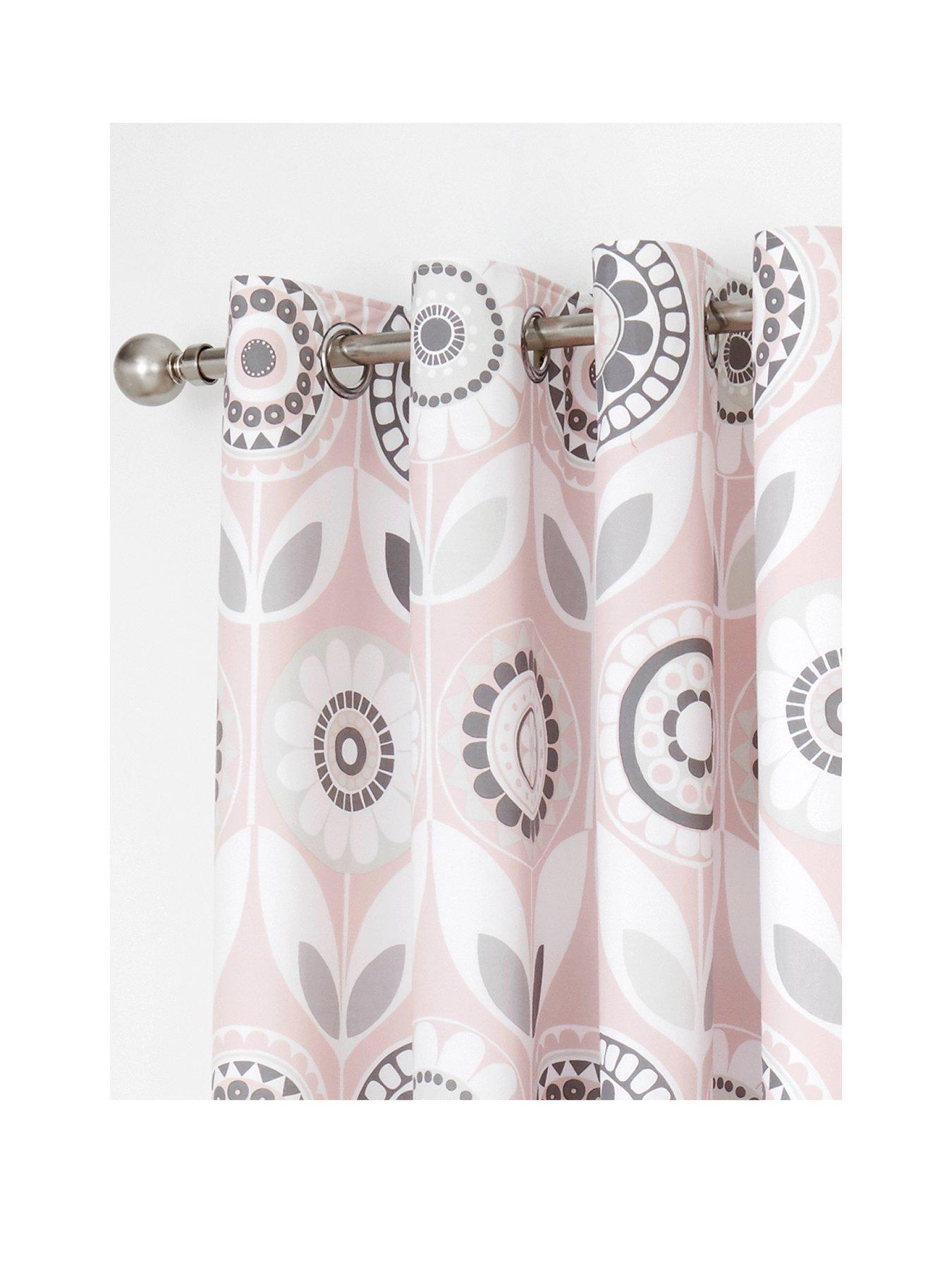 Catherine Lansfield Annika Retro Bloom Eyelet Curtains Blush