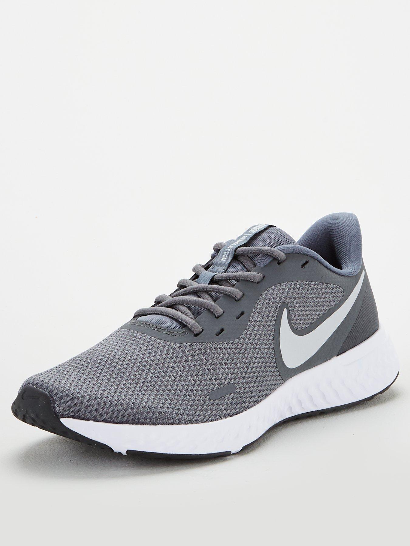 nike revolution 5 gray