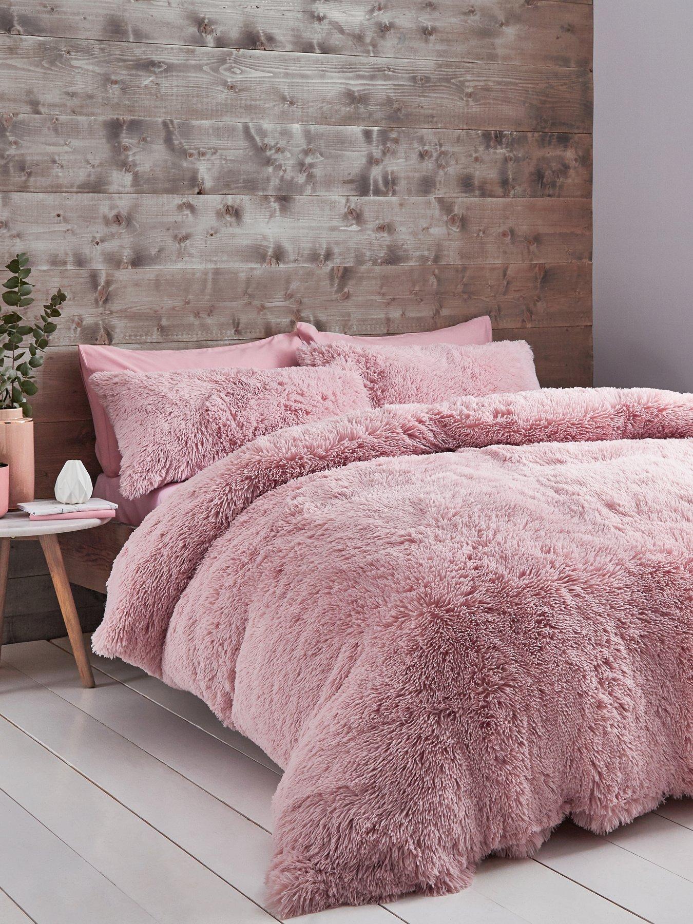 Catherine Lansfield Cuddly Faux Fur Duvet Cover Set