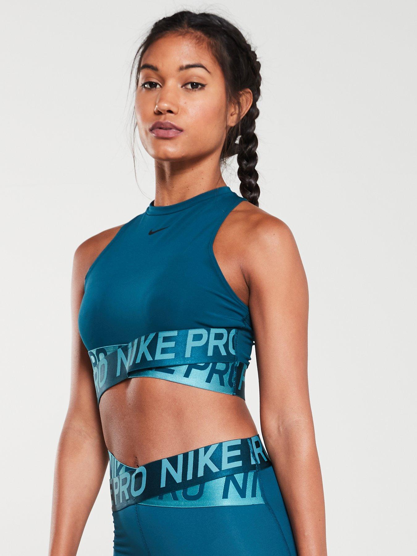 nike intertwist crop