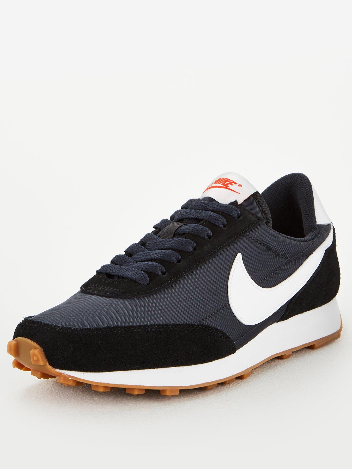 nike daybreak trainers in black and white