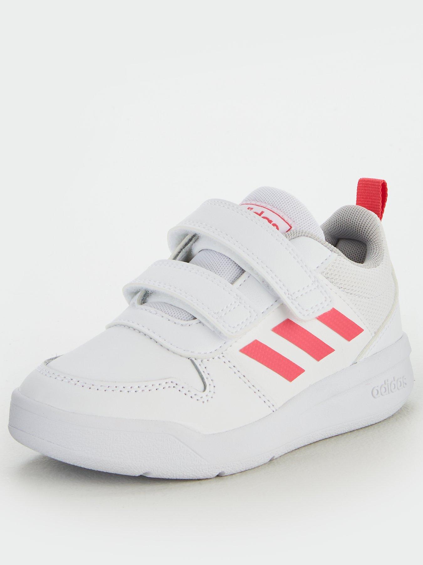 childrens trainers