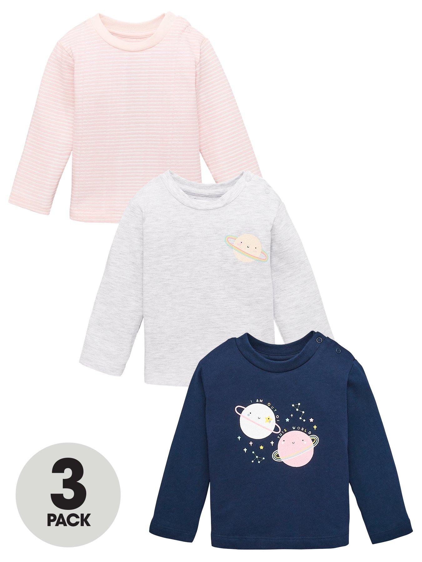 white toweling baby grows