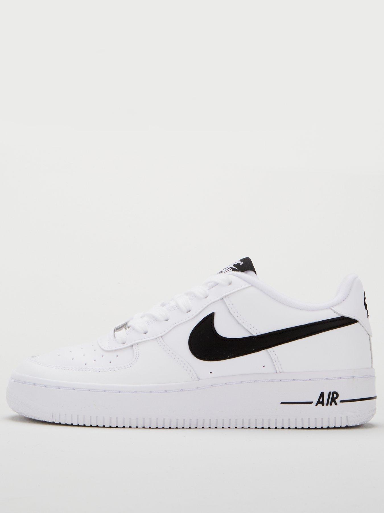 white and black air force 1 junior
