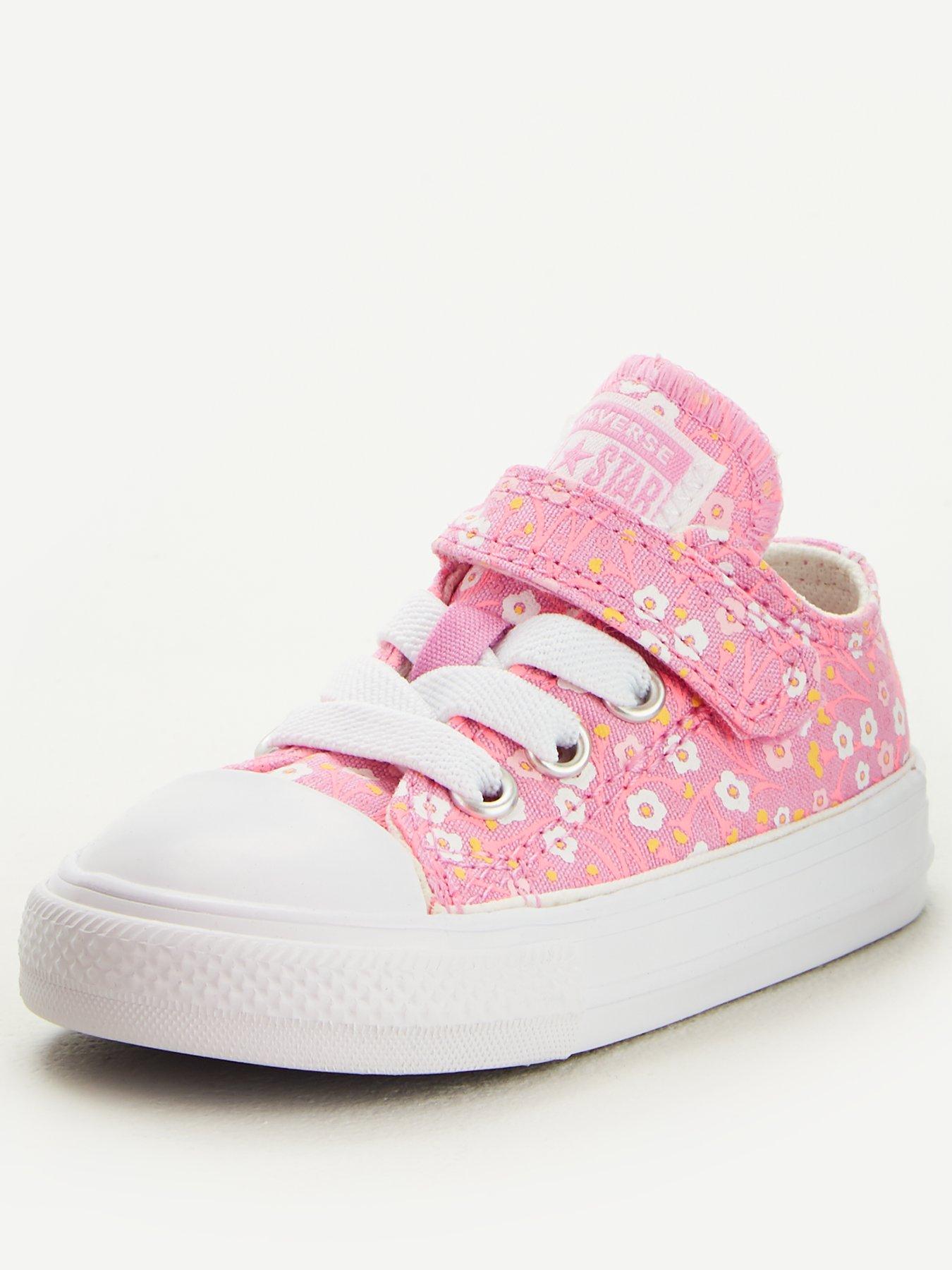 baby girl all star converse