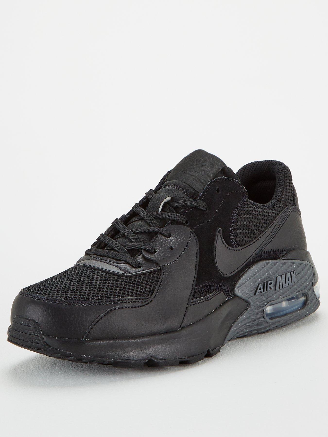 black air max trainers